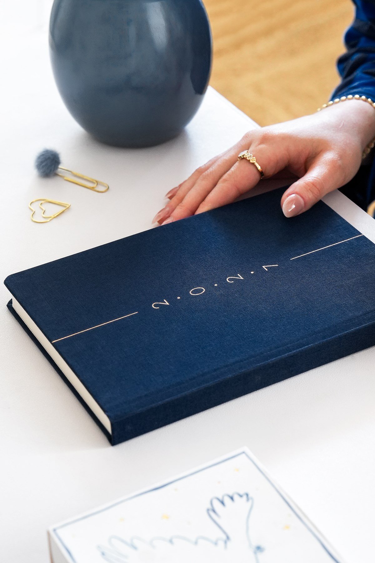 Matt Notebook 2027 Yılı A5 Keten Haftalık Ajanda 15x21 cm - 12 Aylık Lacivert