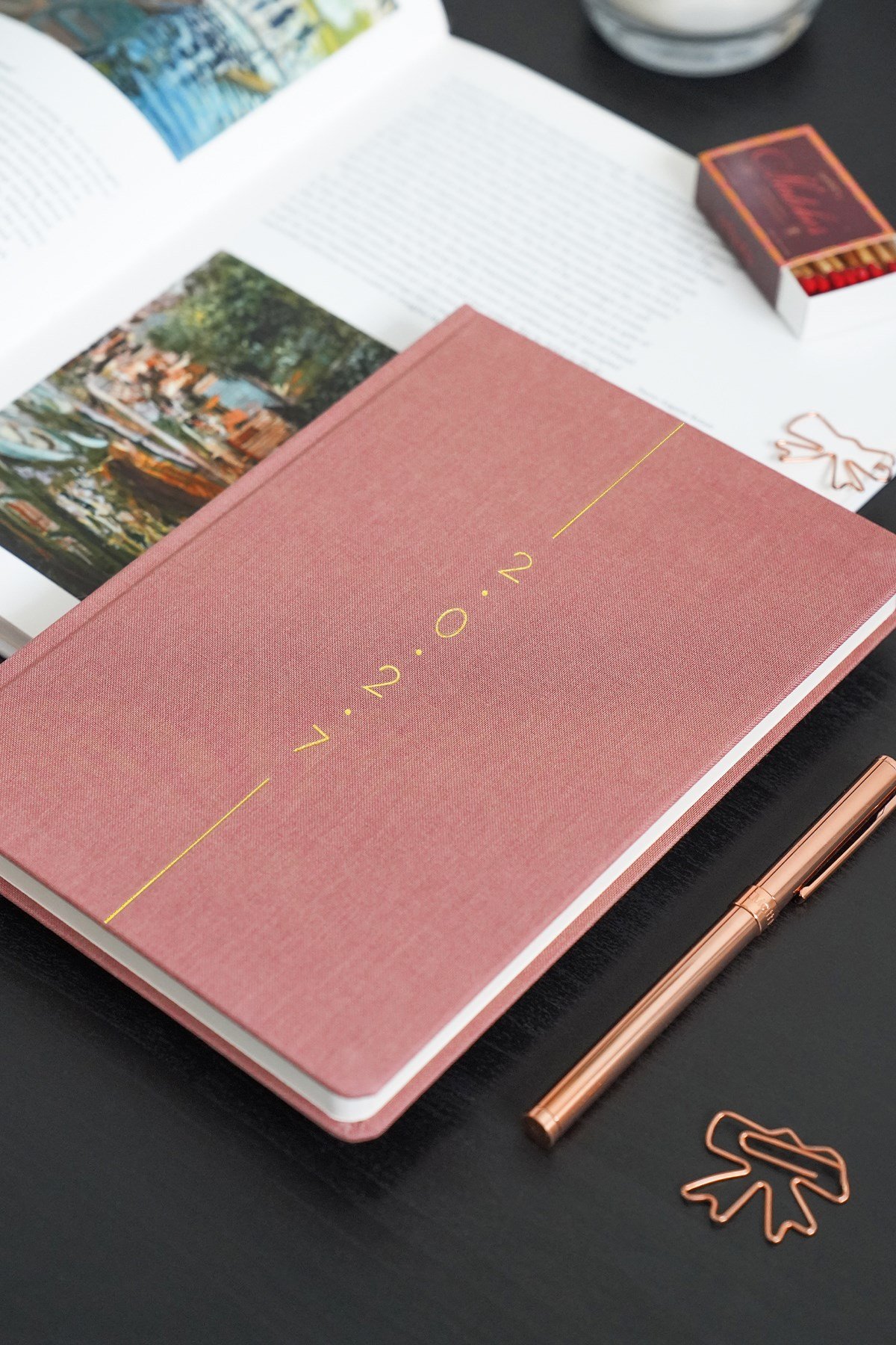 Matt Notebook 2027 Yılı A5 Keten Haftalık Ajanda 15x21 cm - 12 Aylık Pembe