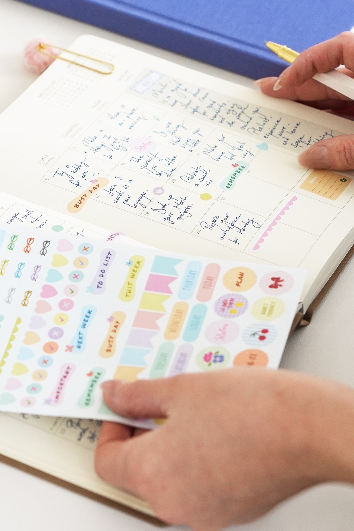 Matt Notebook 2027 Yılı A5 Keten Haftalık Ajanda 15x21 cm - 12 Aylık Lila