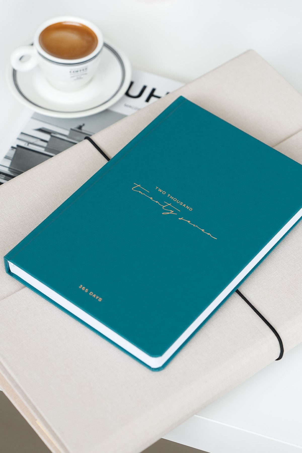 Matt Notebook 2027 Yılı A5 Tam Gün Ajanda 15x22 cm - 365 Gün Yeşil