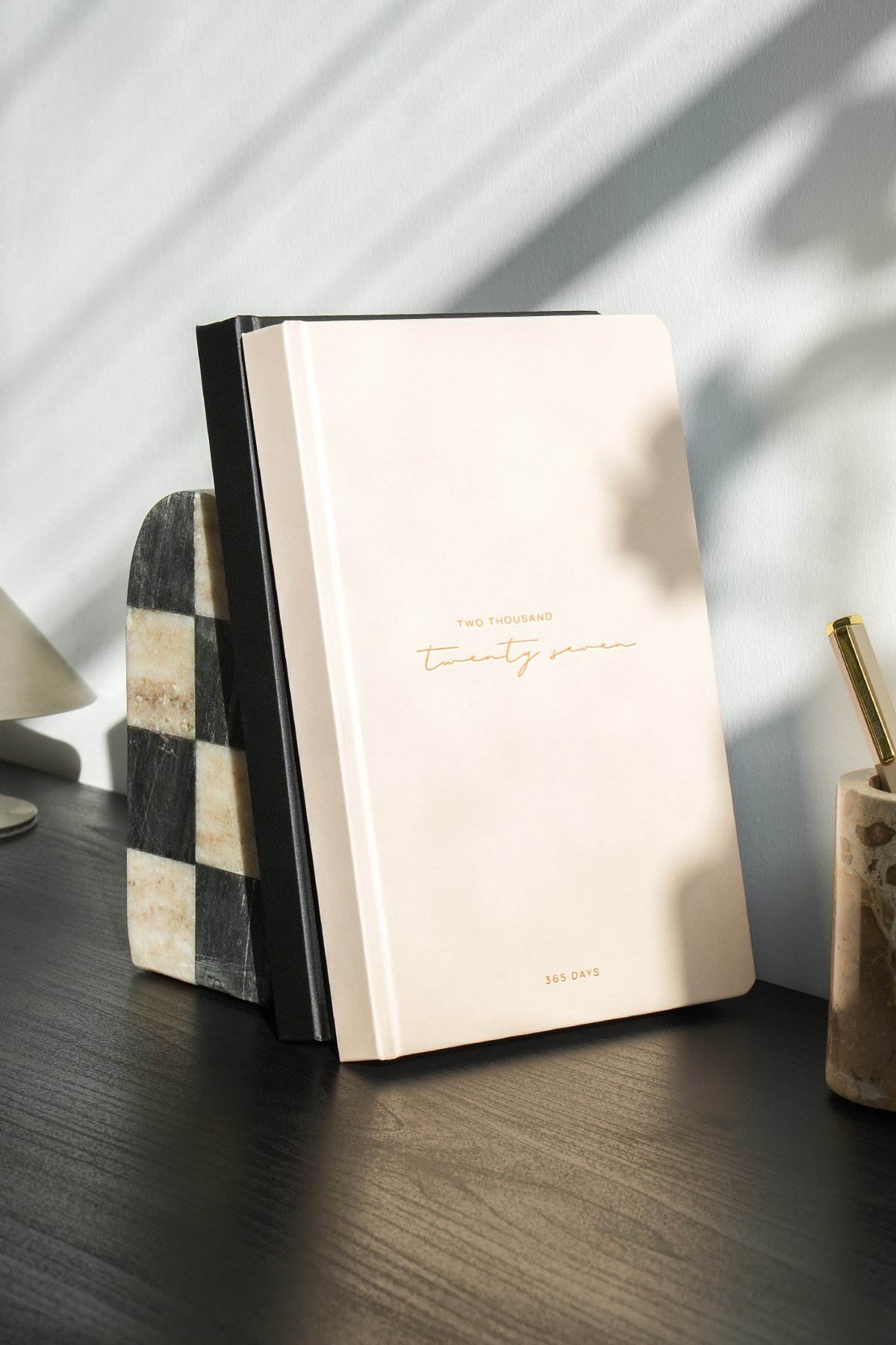 Matt Notebook 2027 Yılı A5 Tam Gün Ajanda 15x22 cm - 365 Gün Bej