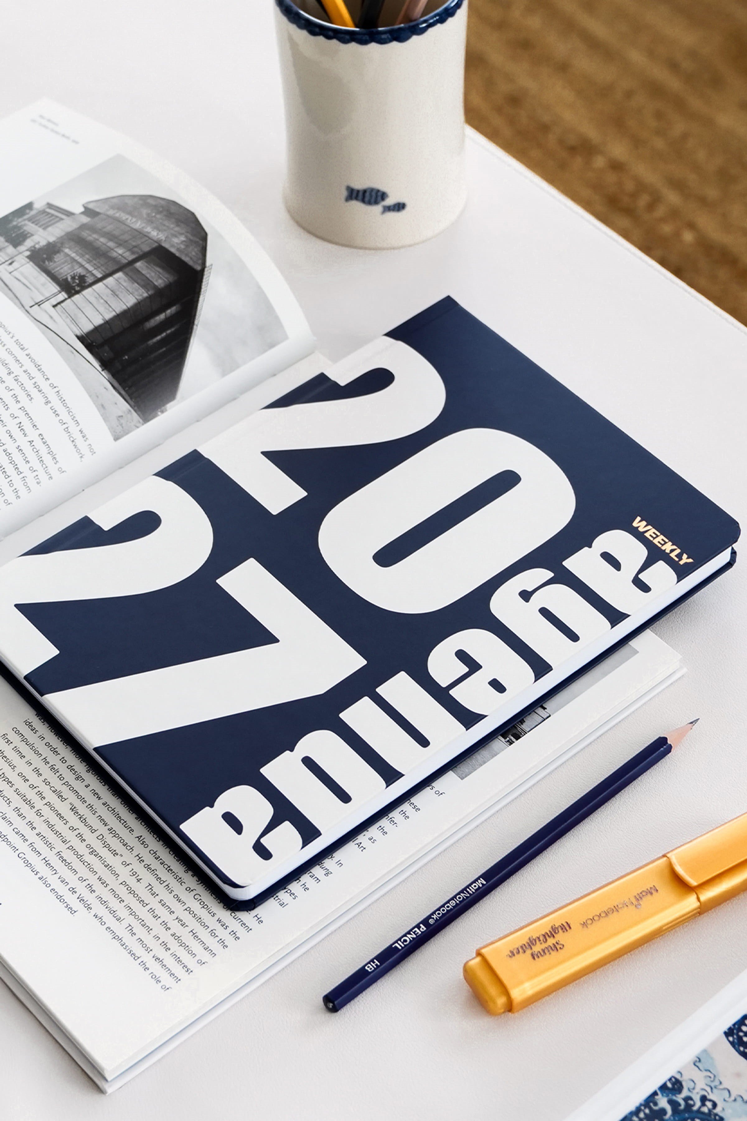 Matt Notebook 2027 Yılı B5 Haftalık Ajanda 17x24 cm - 12 Aylık Lacivert