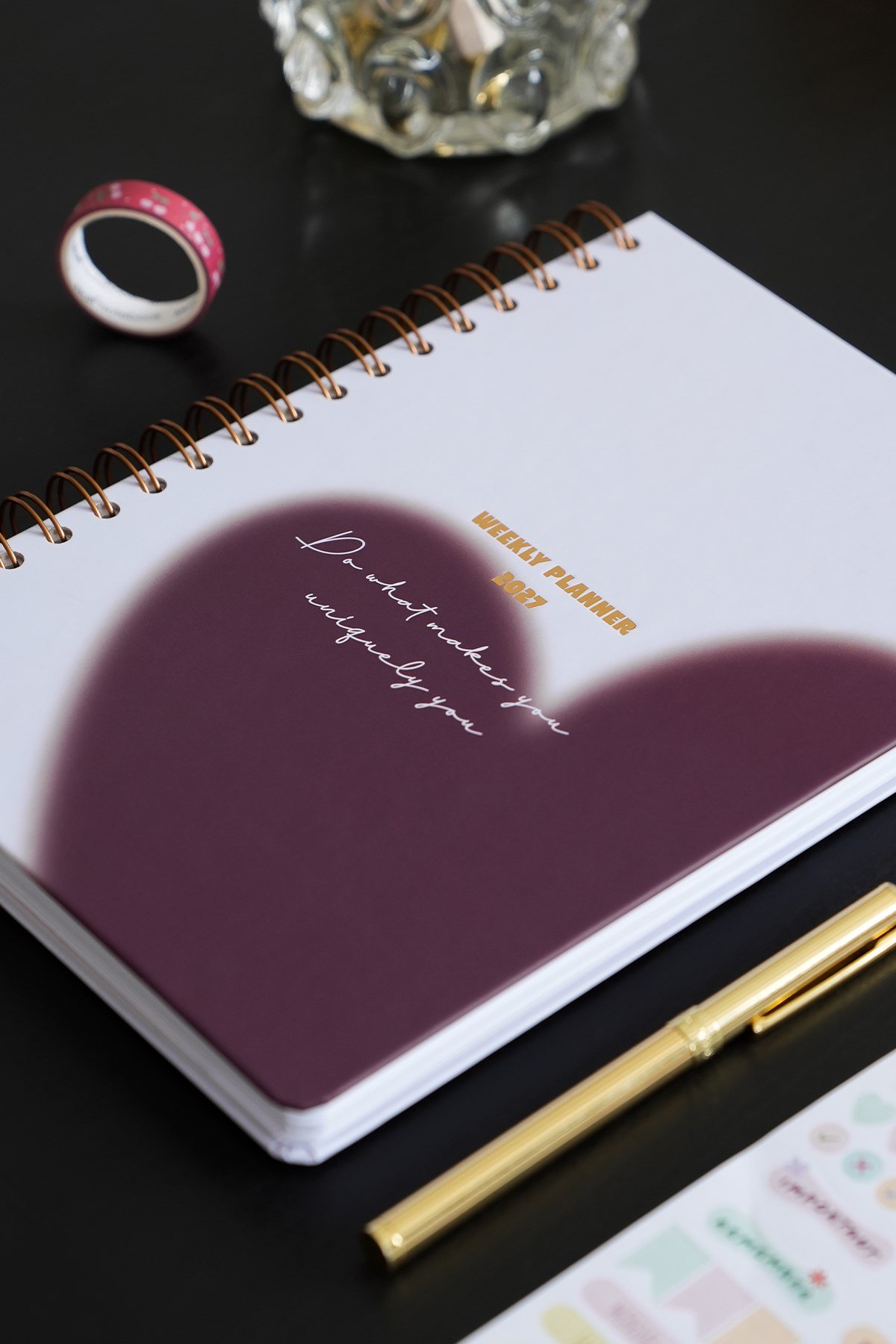 Matt Notebook 2027 Yılı B5 Haftalık Ajanda Spiralli 17x24 cm - 12 Aylık Kalp