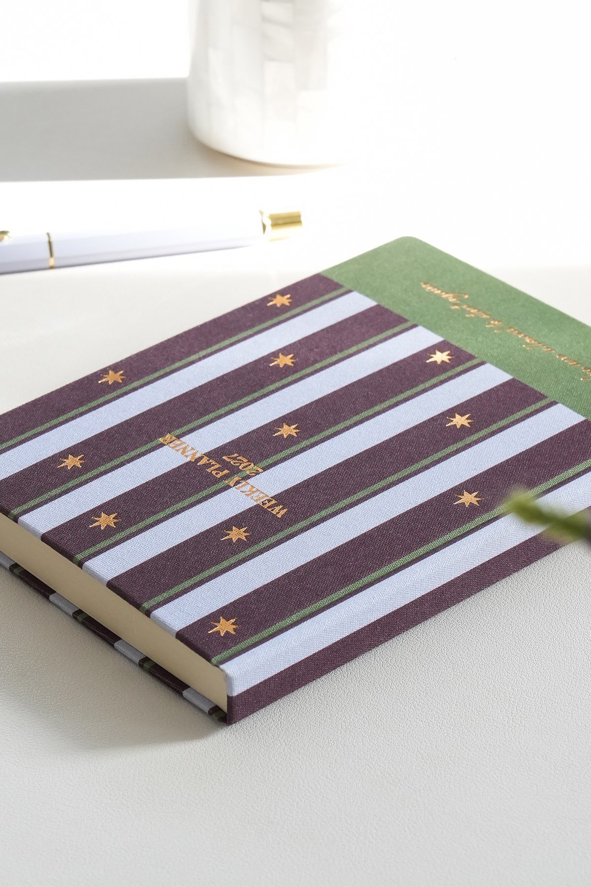 Matt Notebook 2027 Yılı B6 Keten Haftalık Ajanda - 12 Aylık