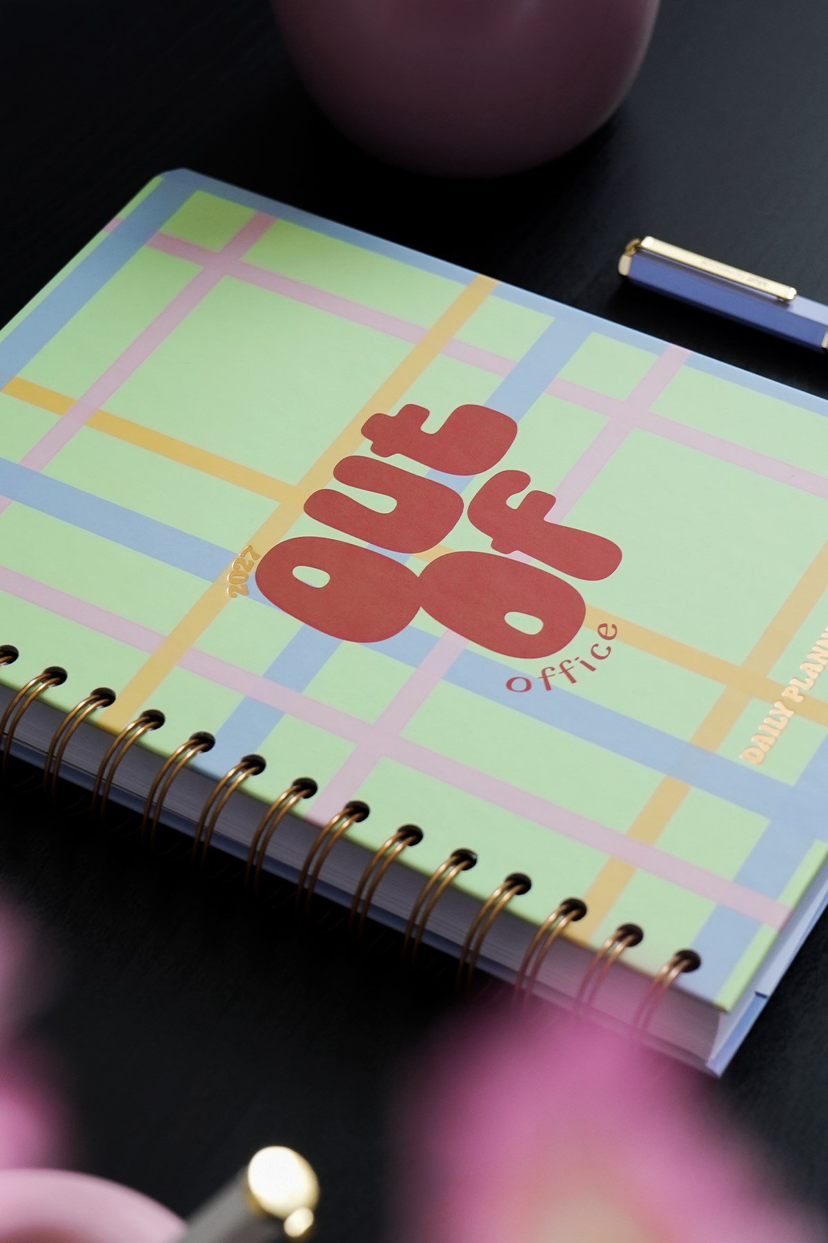 Matt Notebook 2027 Yılı Günlük Spiralli Ajanda 16x24 cm - 12 Aylık