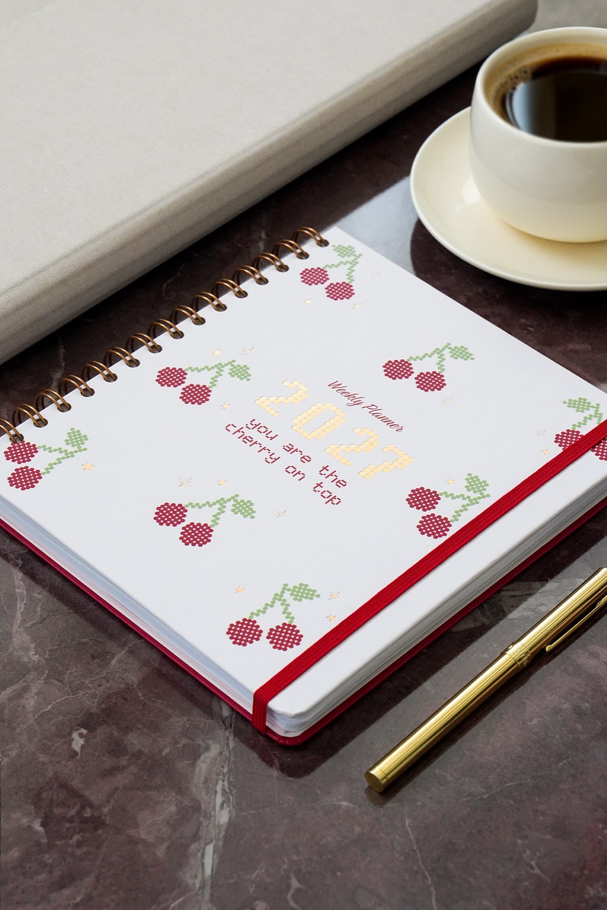 Matt Notebook 2027 Yılı Haftalık Kare Ajanda - 12 Aylık Kiraz