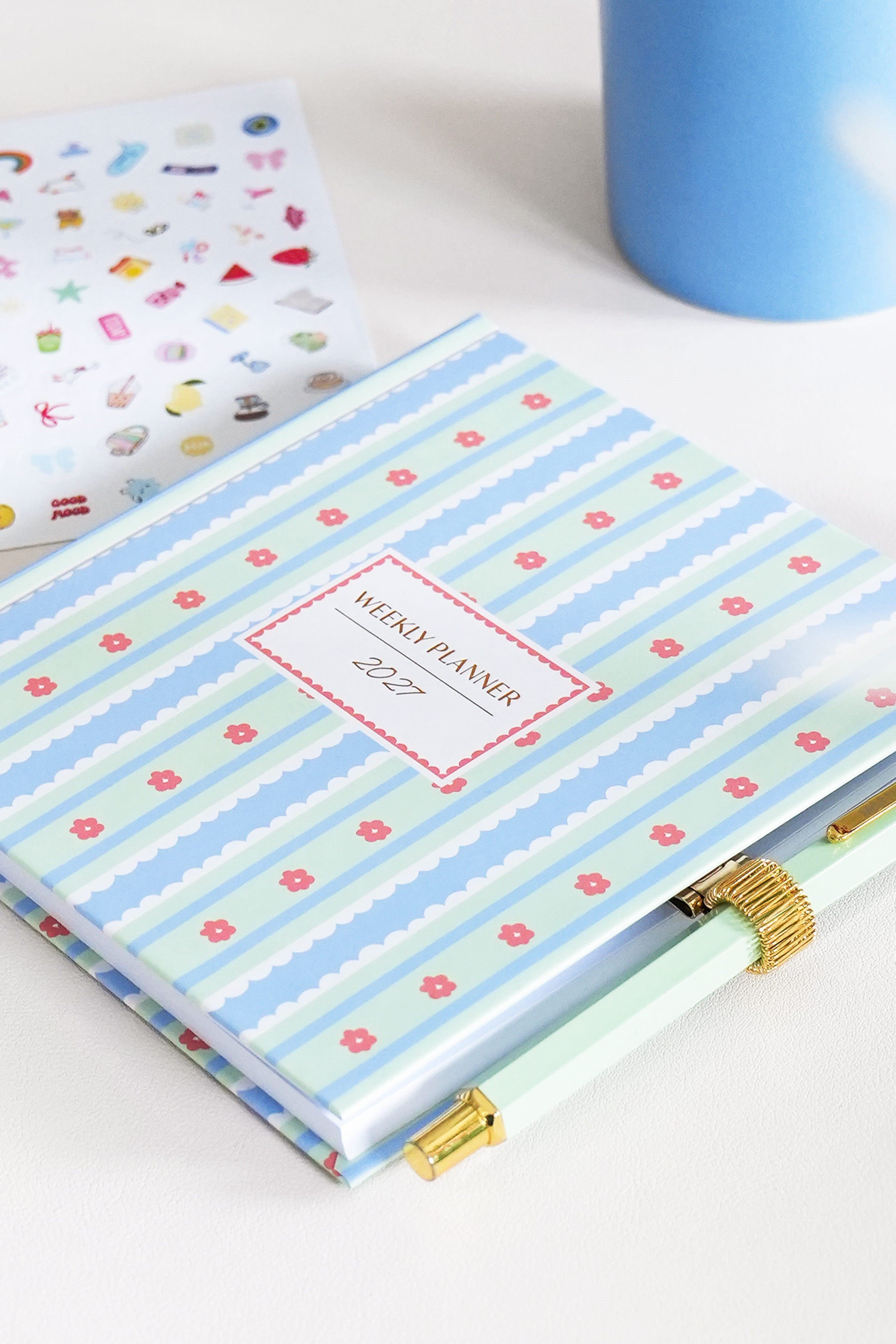Matt Notebook 2027 Yılı Kare Haftalık Ajanda 15x15 cm Çiçekler