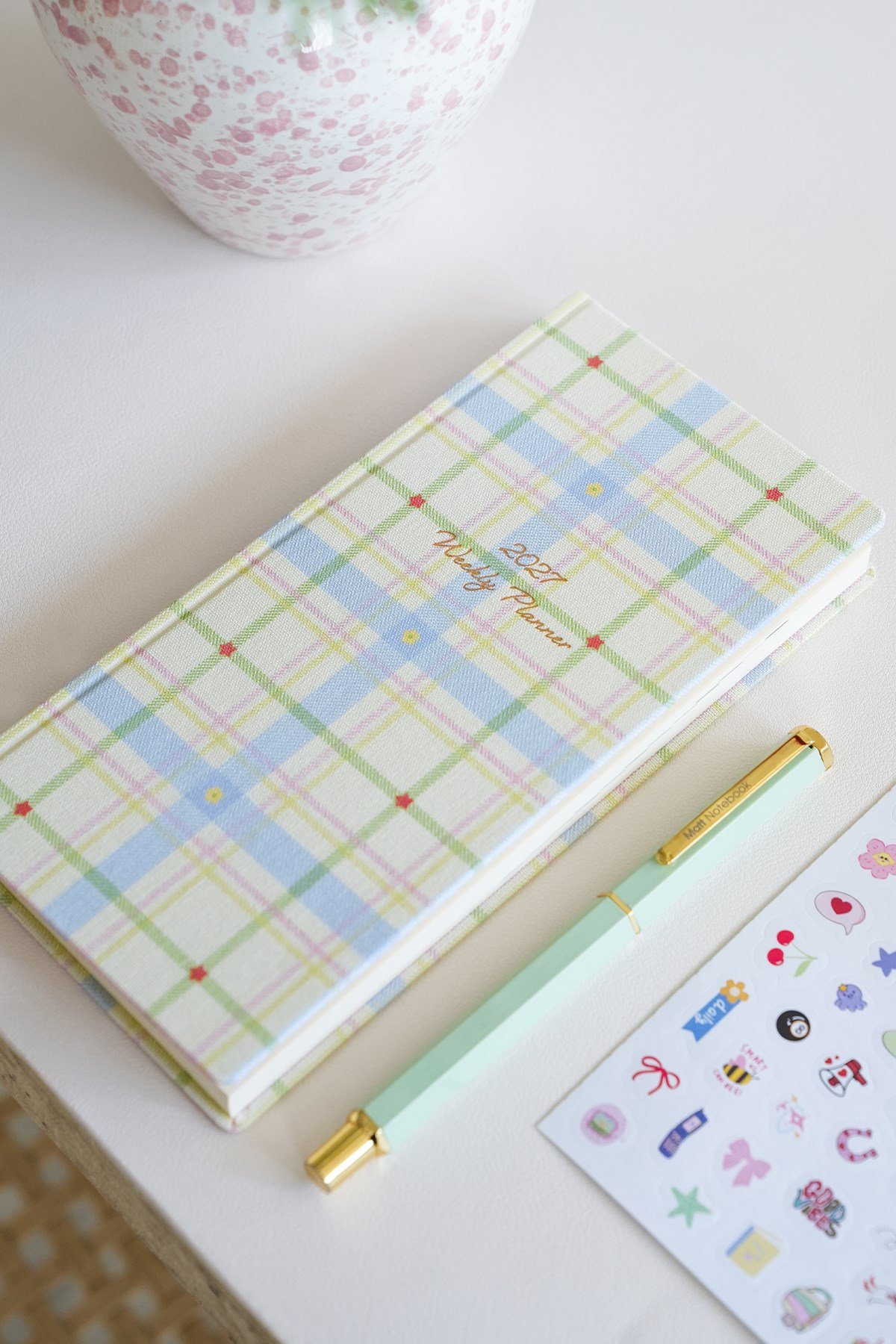 Matt Notebook 2027 Yılı Keten Haftalık Planlayıcı Kareli Cep Ajandası 9x18 cm Ekose