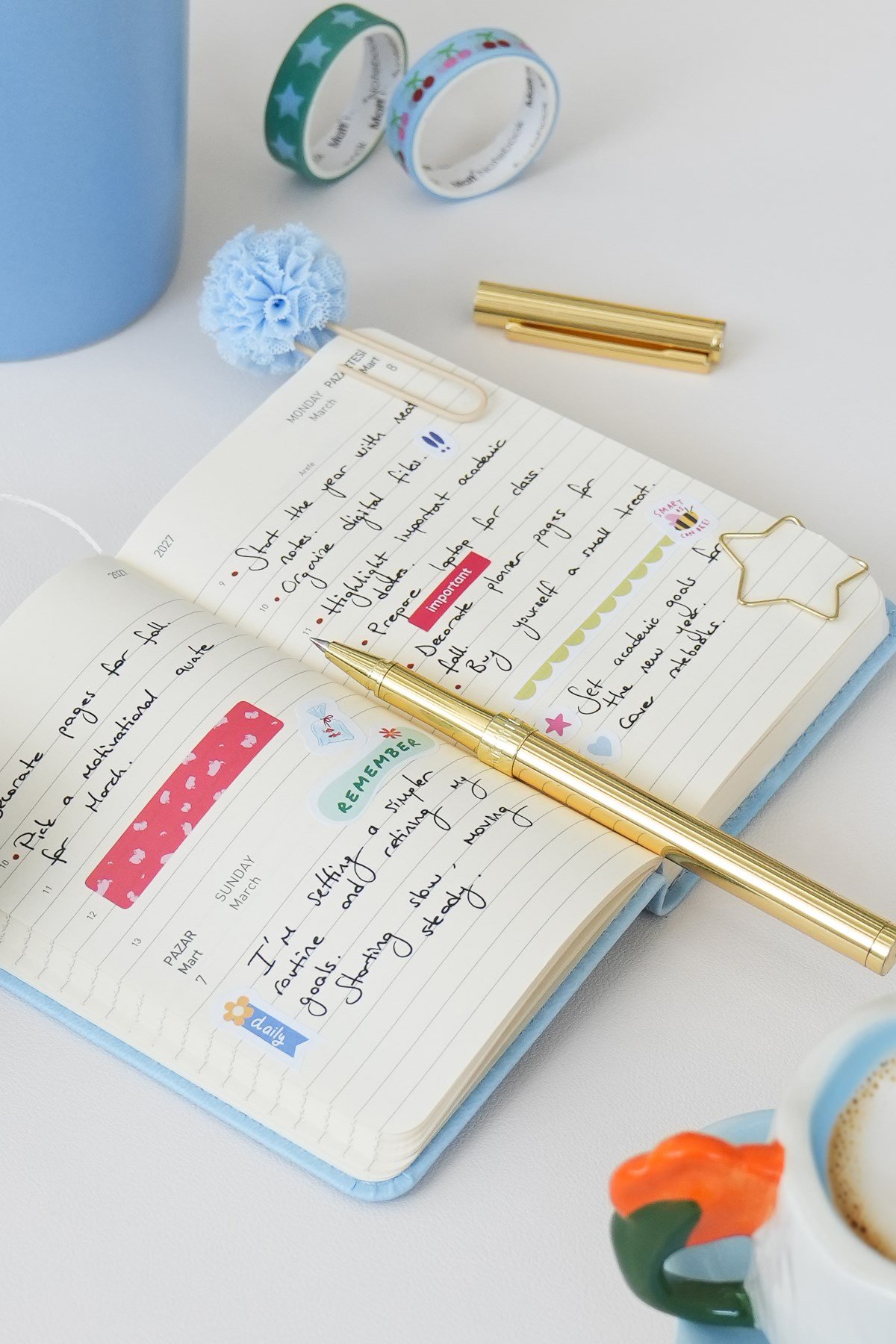 Matt Notebook 2027 Yılı Lastikli Günlük Cep Ajandası 12 Aylık Mavi