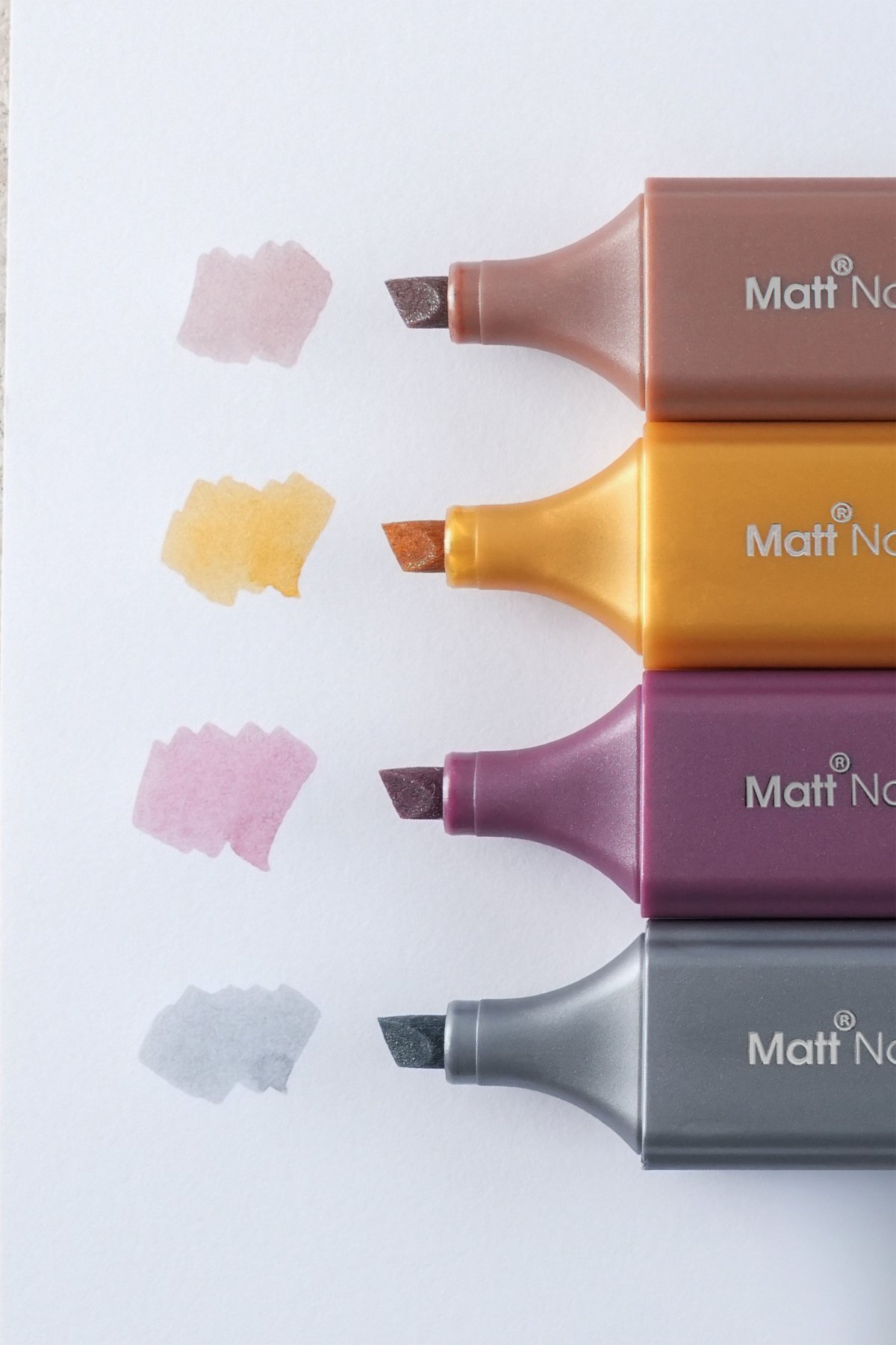Matt Notebook 4'lü Highlighter Metalik Renk Fosforlu Kalem Seti