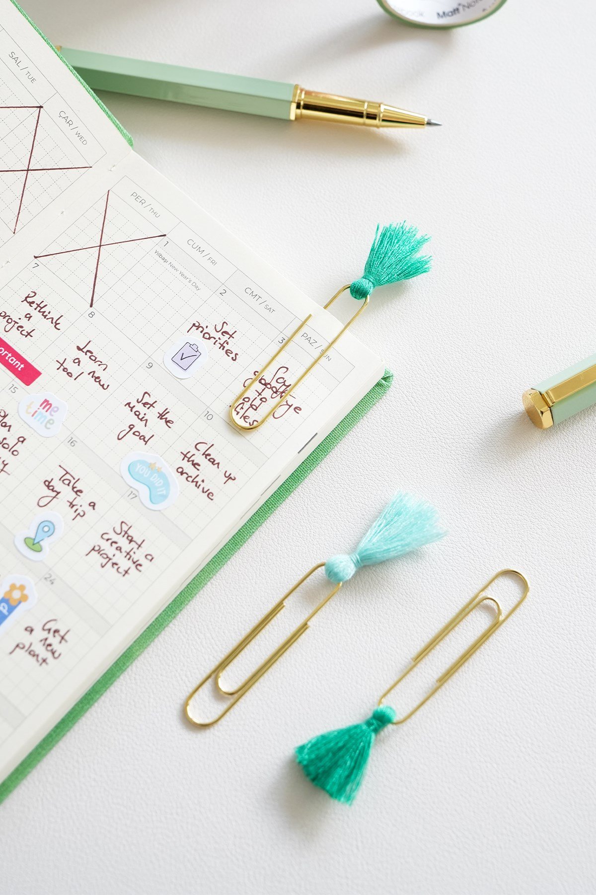 Matt Notebook 5'li Püsküllü Ataş Seti - 5 cm