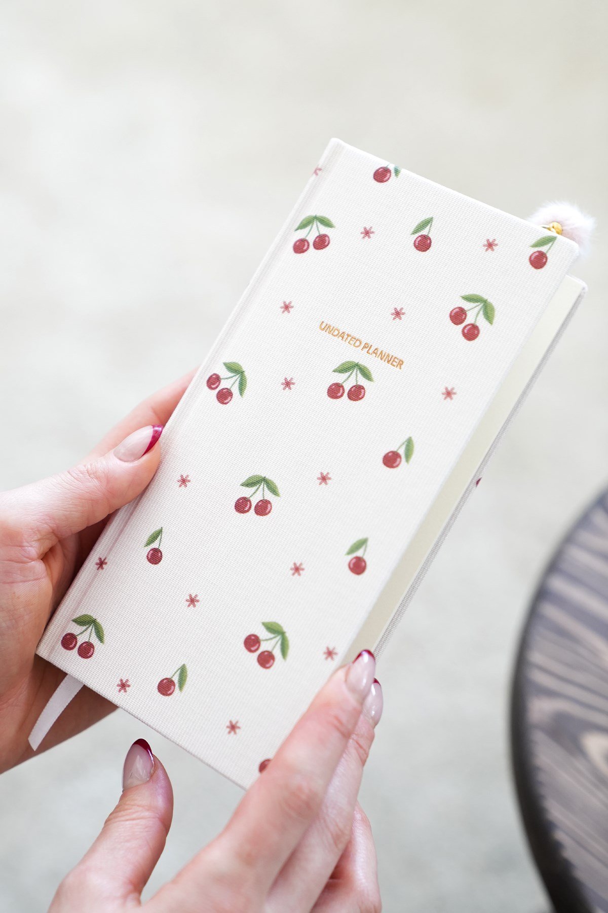 Matt Notebook 9x18 cm Keten Süresiz Haftalık Planlayıcı Kareli Cep Ajandası Kiraz