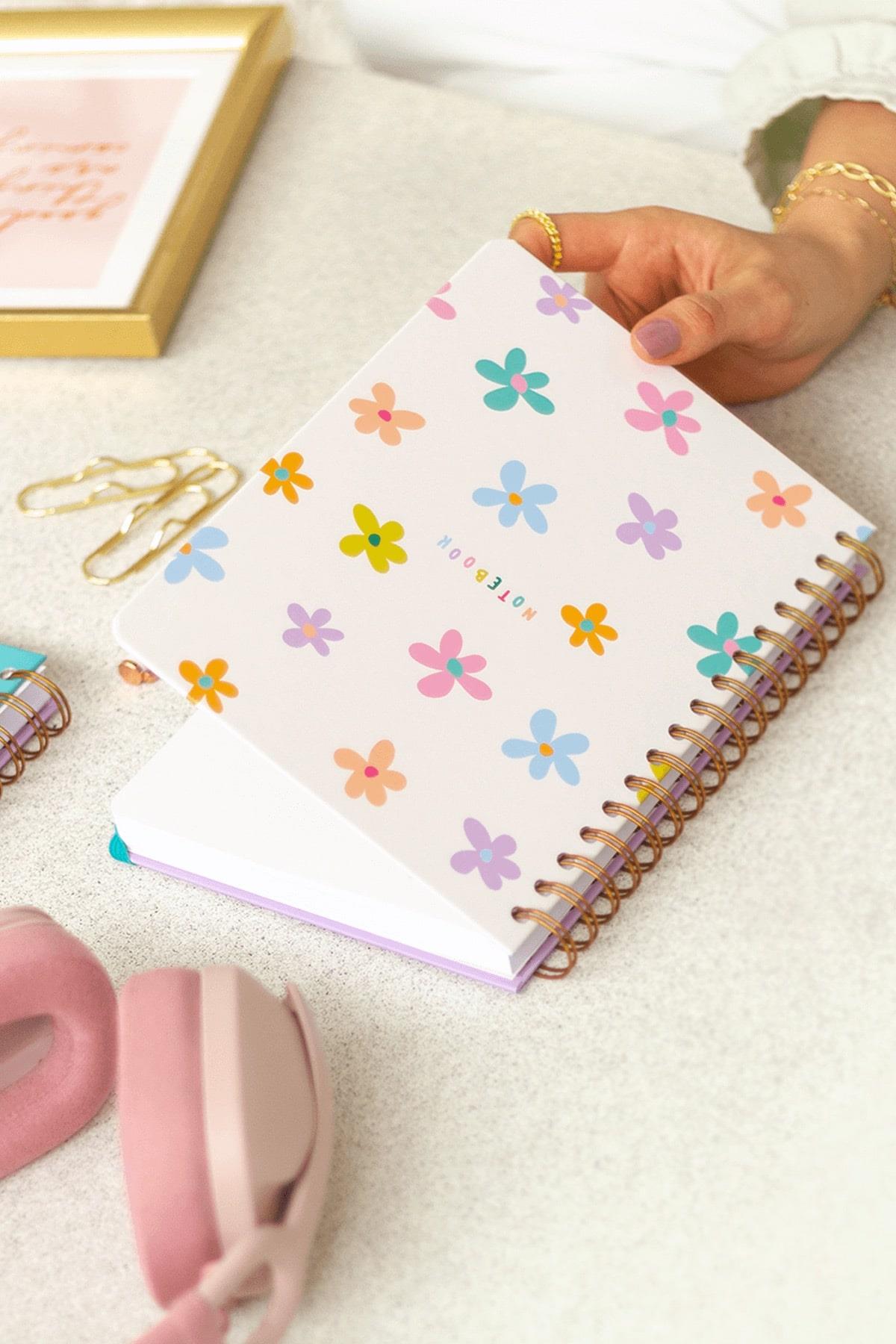 Matt Notebook A5 15x21 cm Spiralli Lastikli 2'li Tarihsiz Not Defteri Seti 1 Kareli 1 Çizgili