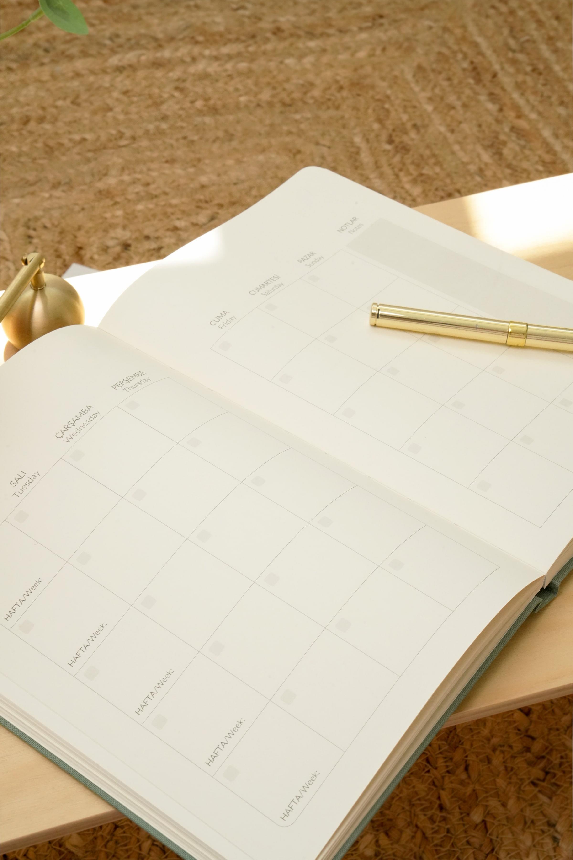 Matt Notebook A5 Keten Süresiz Planlayıcı Ajanda Yeşil