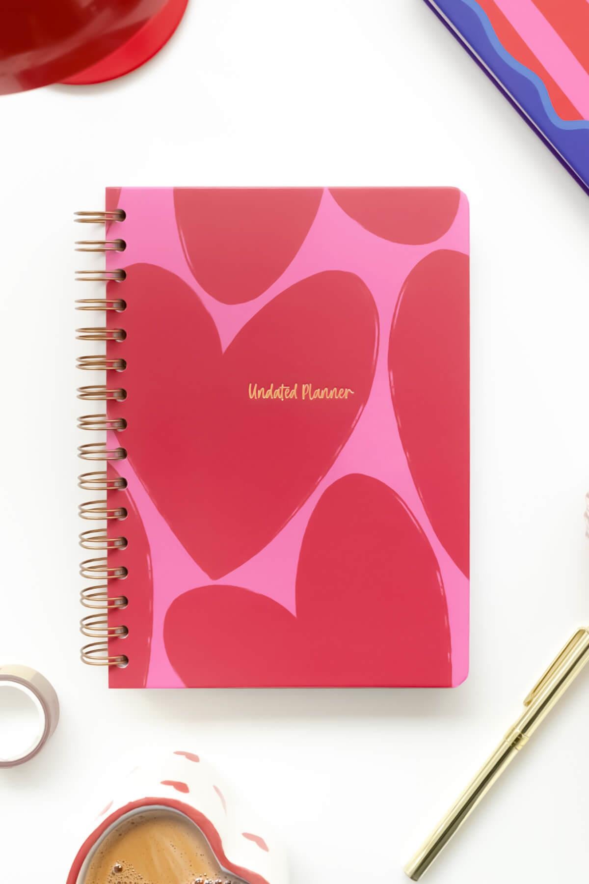 Matt Notebook A5 Spiralli Süresiz Planlayıcı Ajanda Kalpler