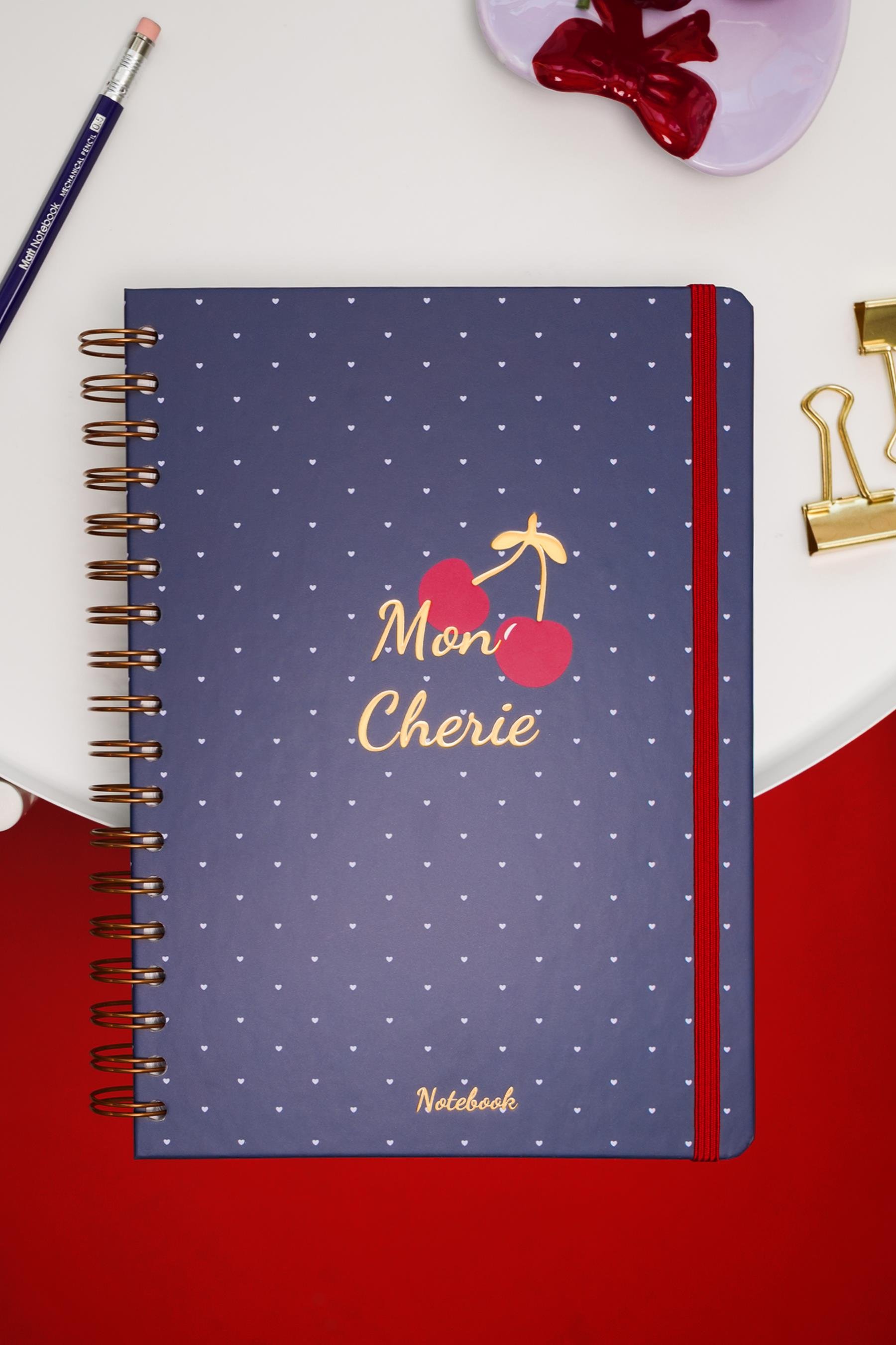 Matt Notebook B5 17x24 cm Spiralli Lastikli Düz, Çizgisiz Tarihsiz Not Defteri Kiraz