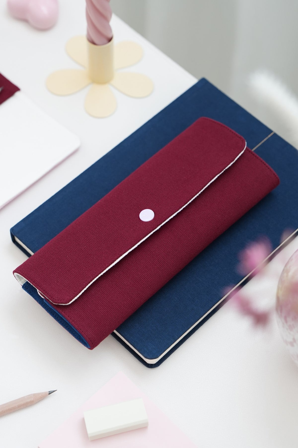 Matt Notebook Kanvas Kalemlik – Makyaj Çantası Organizer ve Düzenleyici Bordo