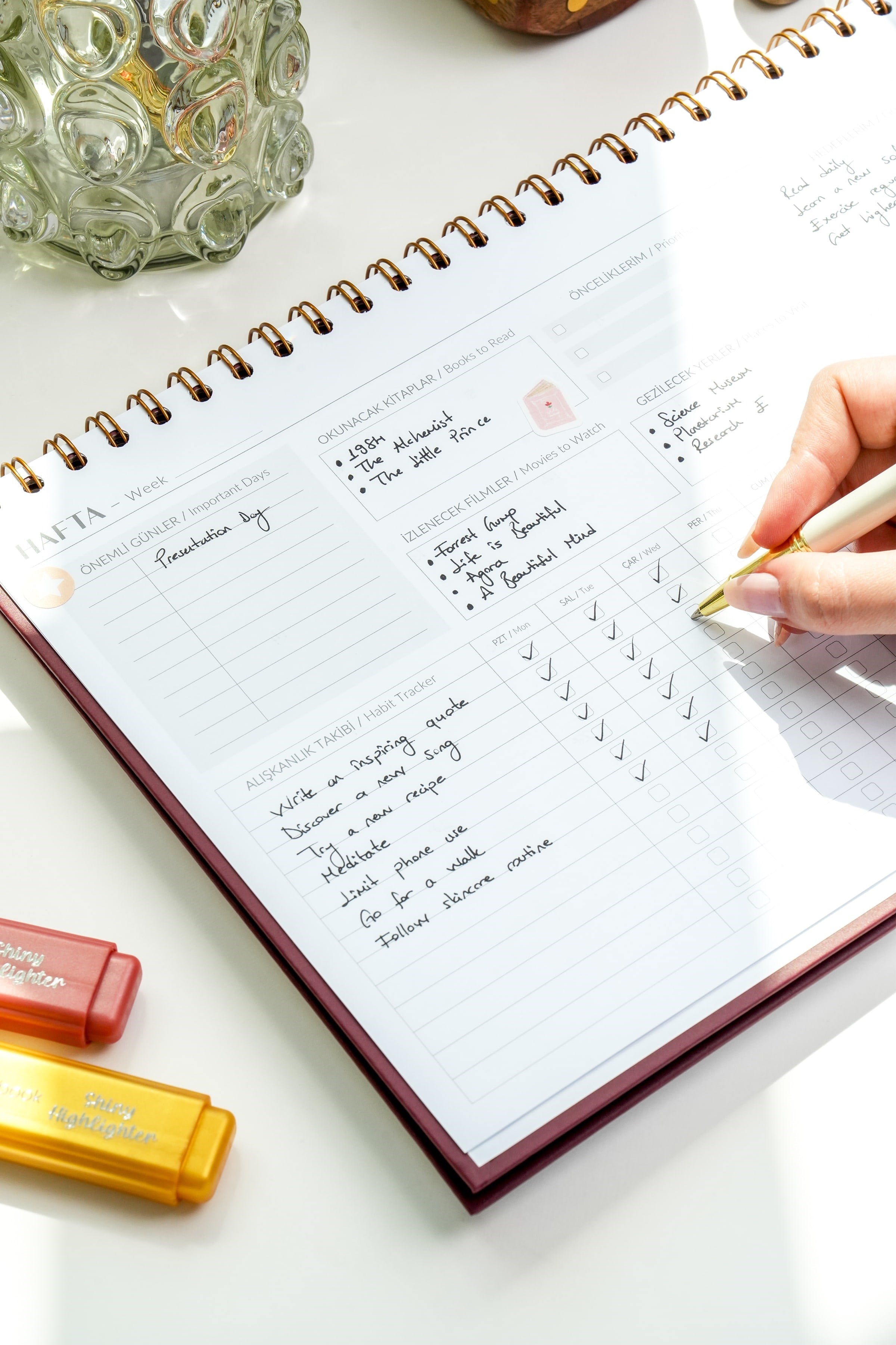 Matt Notebook Süresiz Haftalık Masaüstü Planlayıcı 12 Aylık Undated Desk Planner Bordo