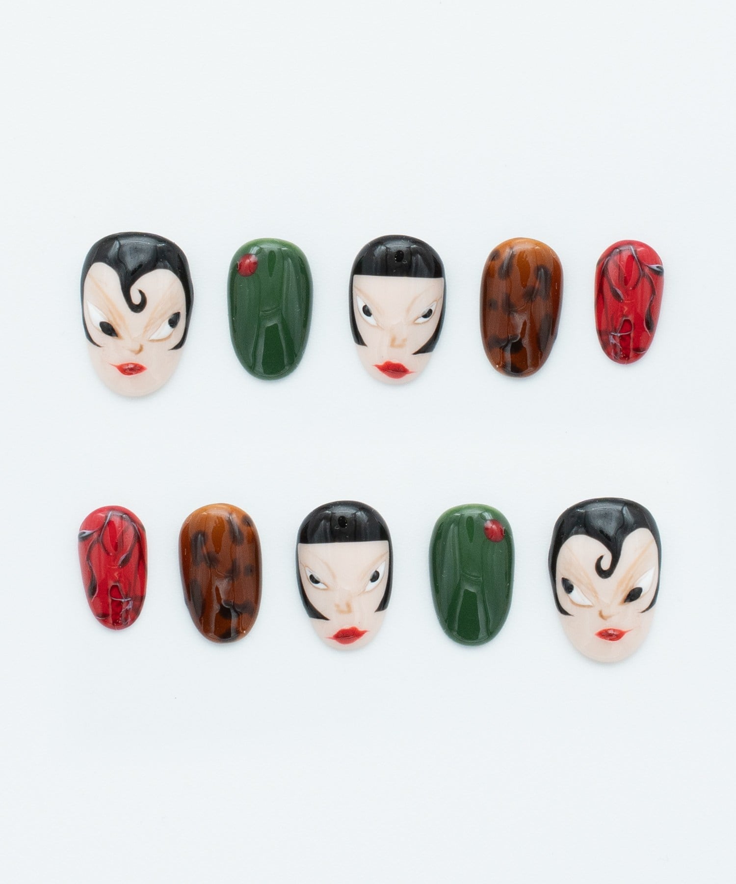 Retro Touch Protez Jel Takma Tırnak - El Yapımı Kalıcı Oje Nail Art - NC226