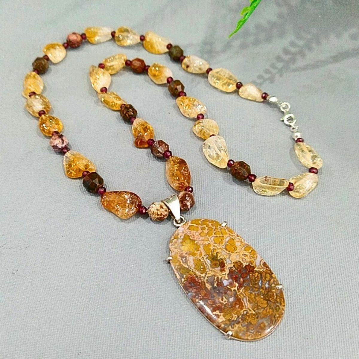 Ağaç Opal Özel Tasarım Kolye