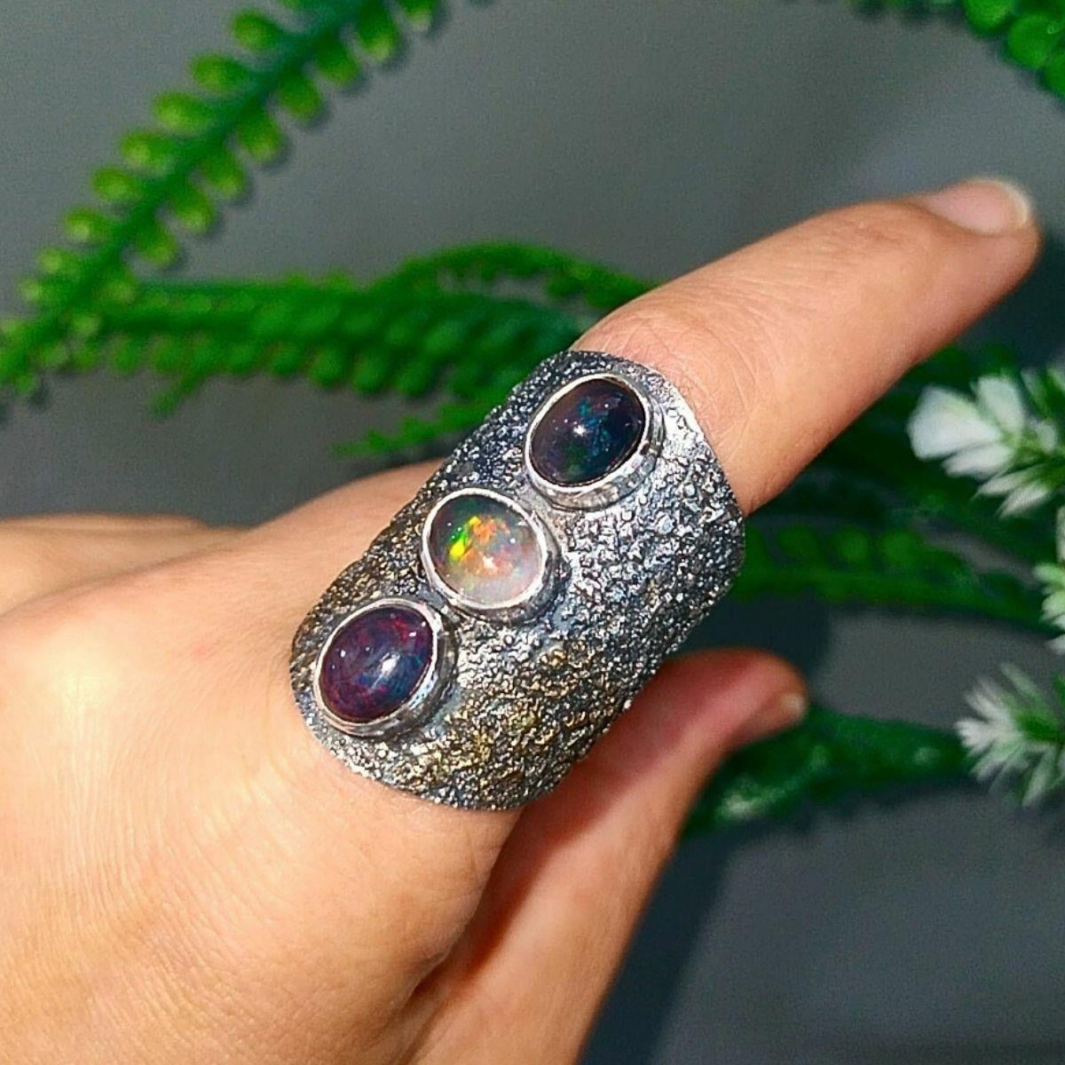 Opal Taşı Yüzük