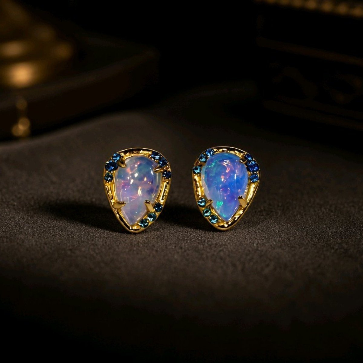 Opal Taşlı Özel Tasarım Küpe – KP1141