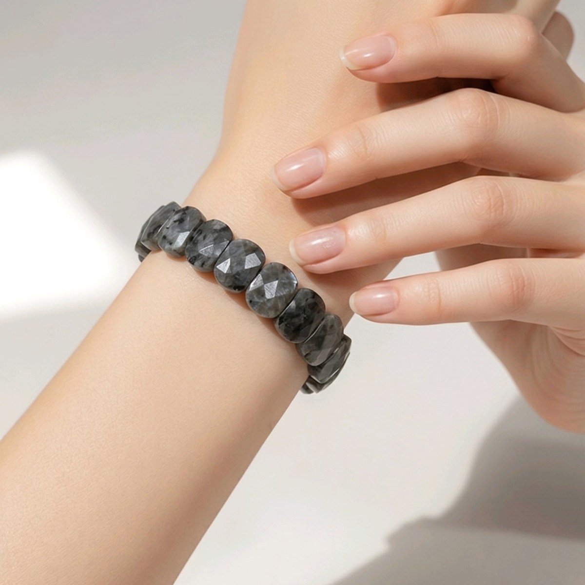 Spektrolit Doğal Taş Bileklik – BLK1042