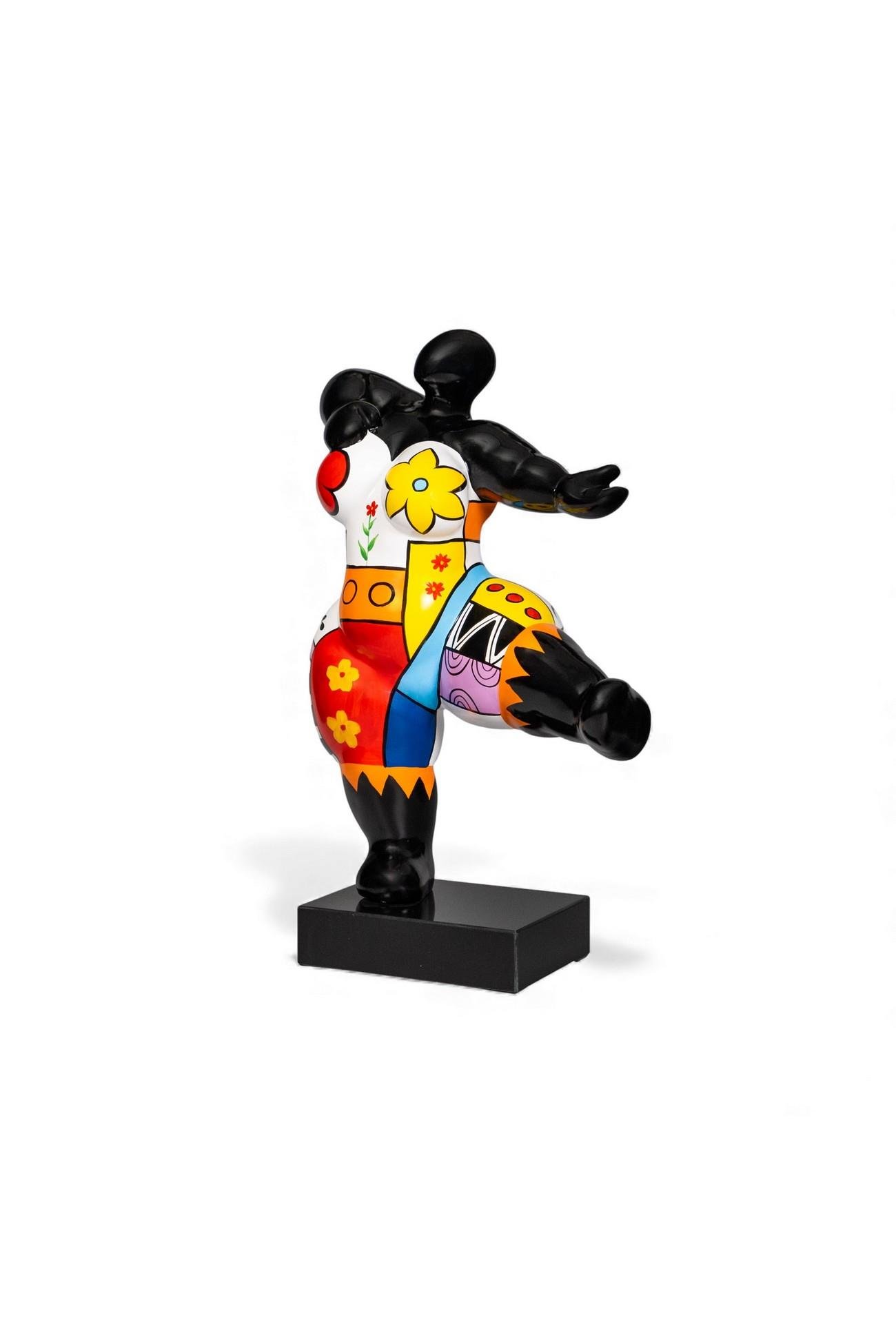 Colorful Woman Bale Nana