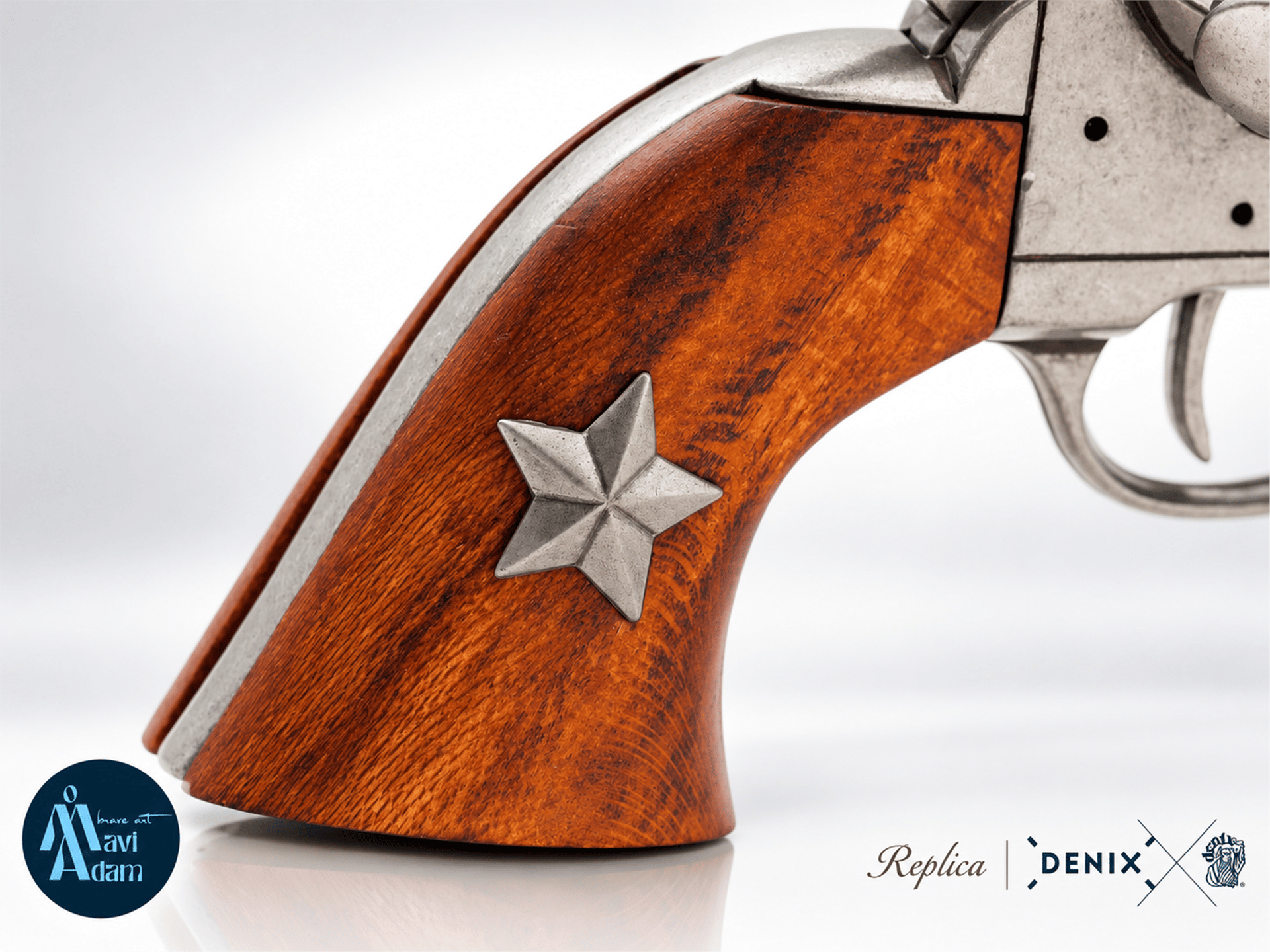 Denix Cal.45 Peacemaker Revolver 4,75
