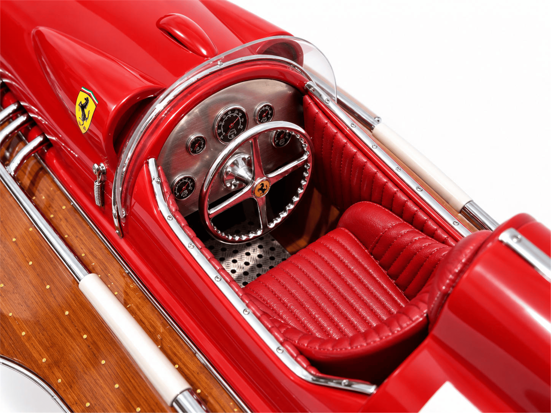 Gia Nhien Ferrari Hydroplane Natural – El Yapımı Ahşap Lüks Tekne Modeli