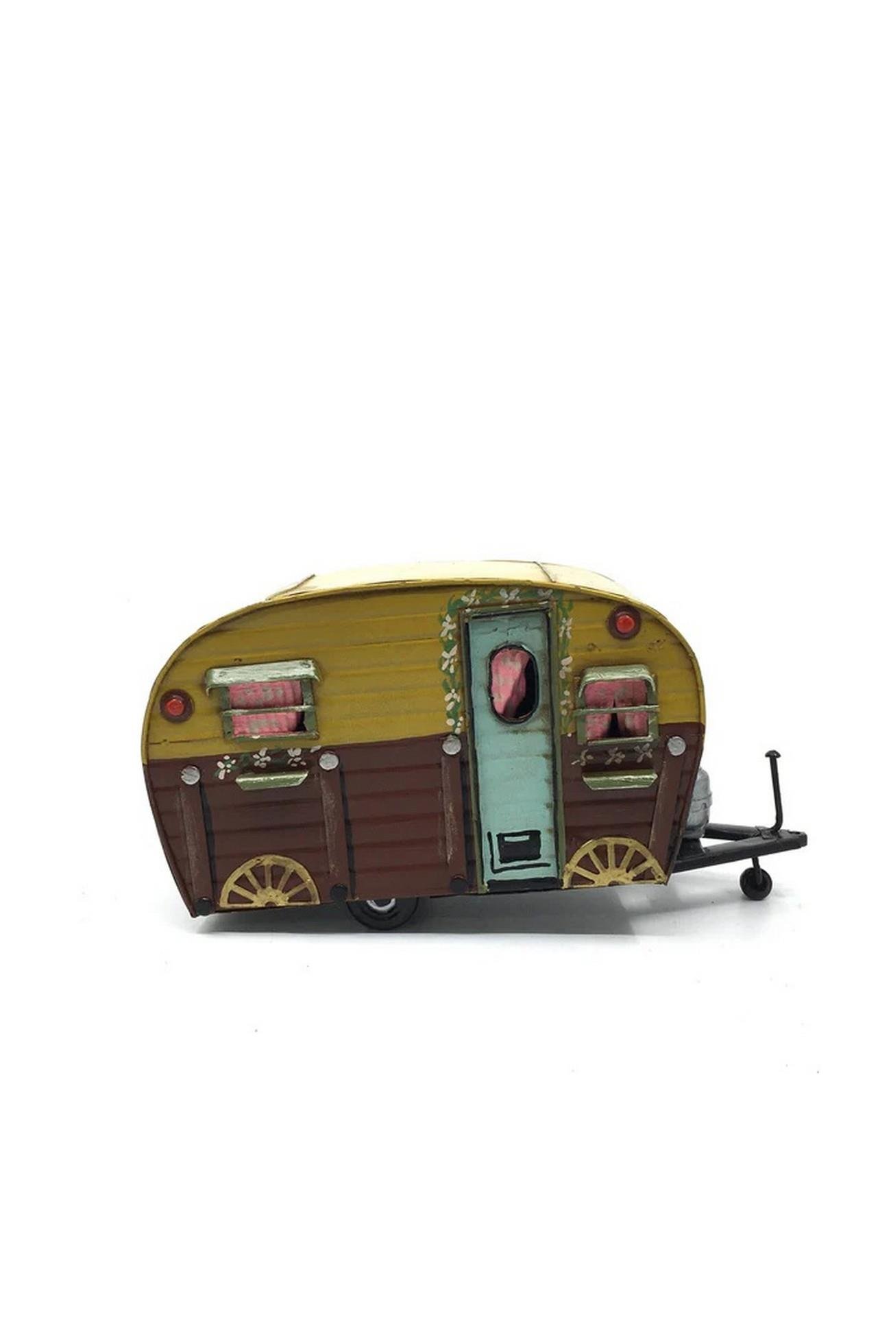 METAL KARAVAN