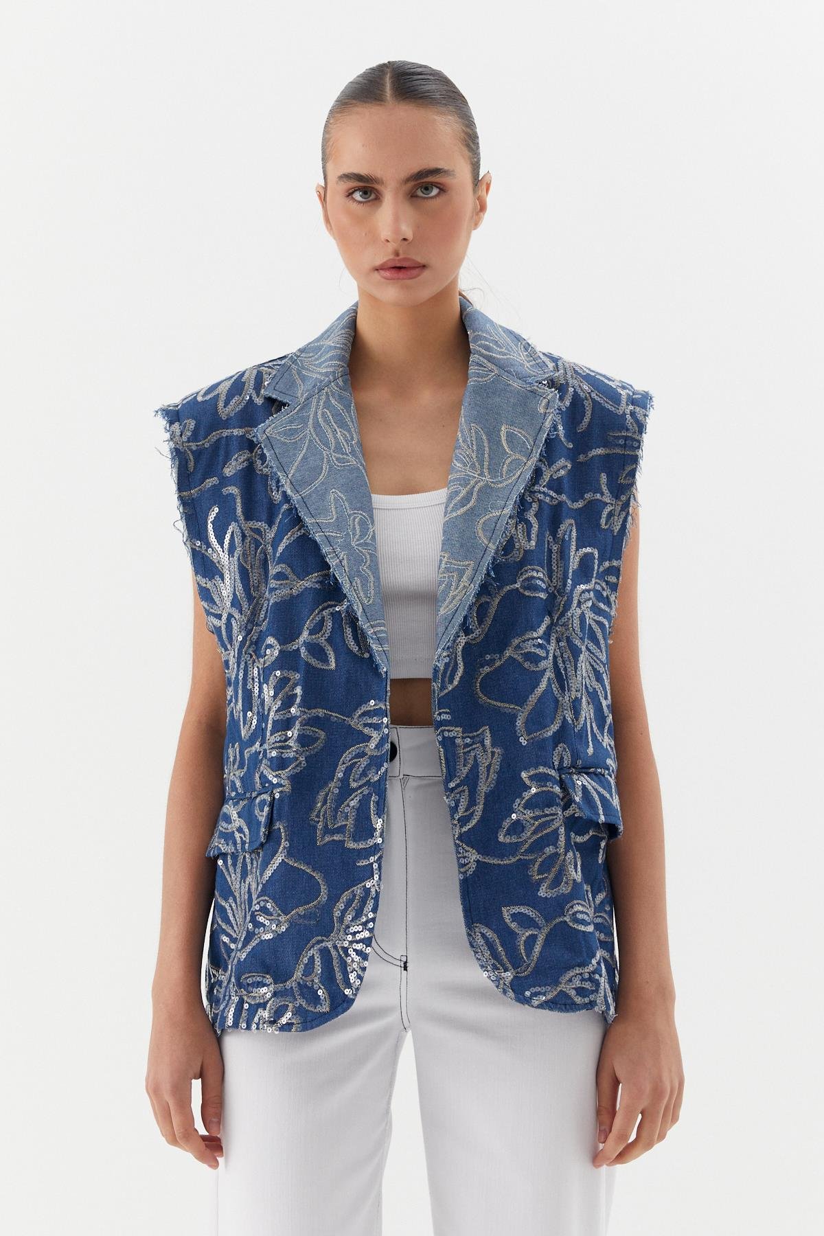 Oversize Pullu Nakış İşlemeli Yelek İndigo