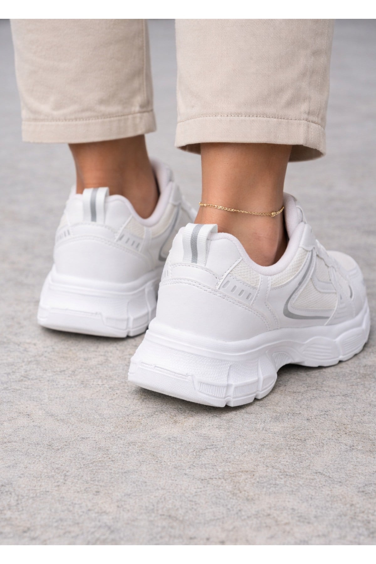Unisex Beyaz Anorak Detaylı Kalın Taban Günlük Yürüyüş Ayakkabısı Sneaker