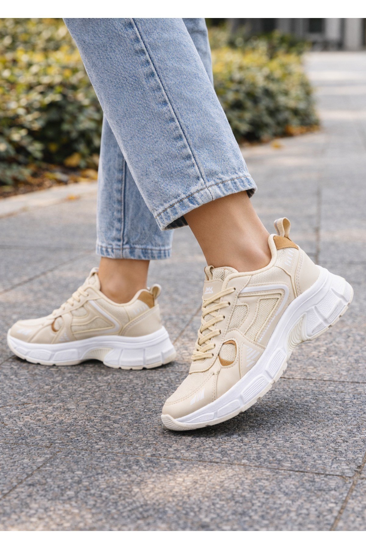 Unisex Kum Anorak Detaylı Kalın Taban Günlük Yürüyüş Ayakkabısı Sneaker