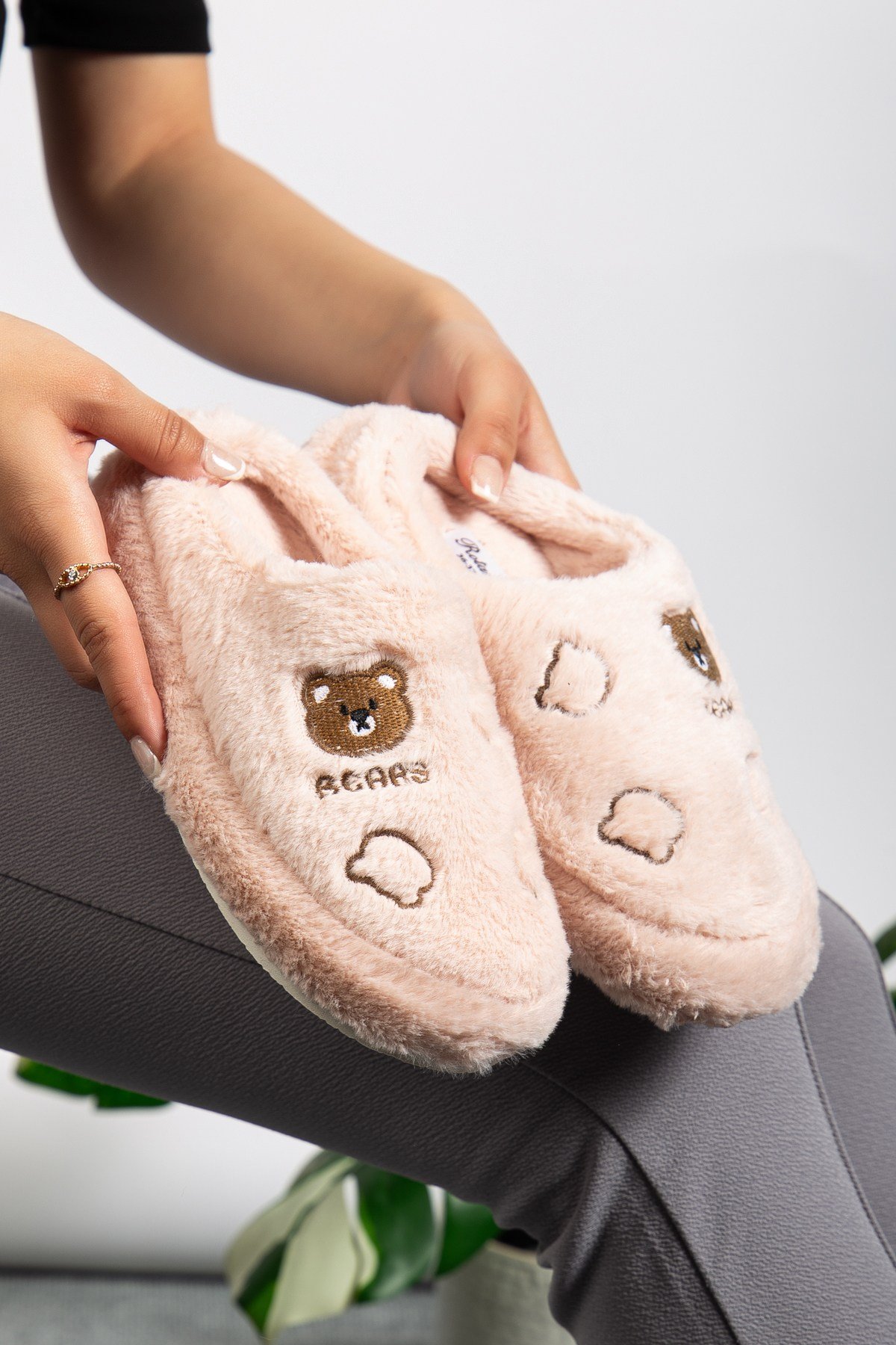 Unisex Peluş Sevimli Ayıcık Nakışlı Çeyiz Bohça Hediyelik Ev Terliği