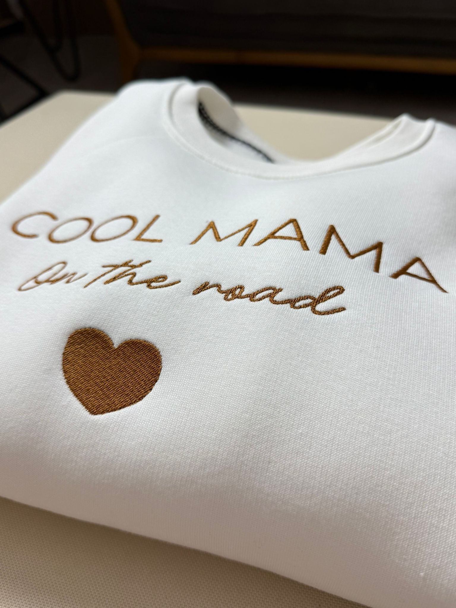 Cool Mama Beyaz Sweatshirt
