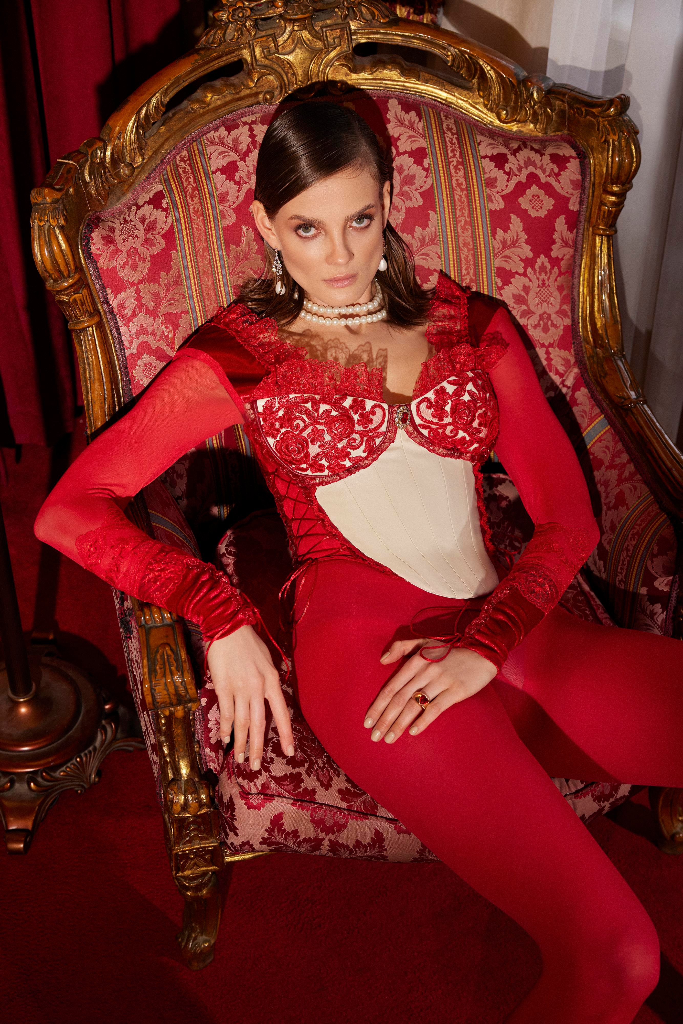 Magda Corset