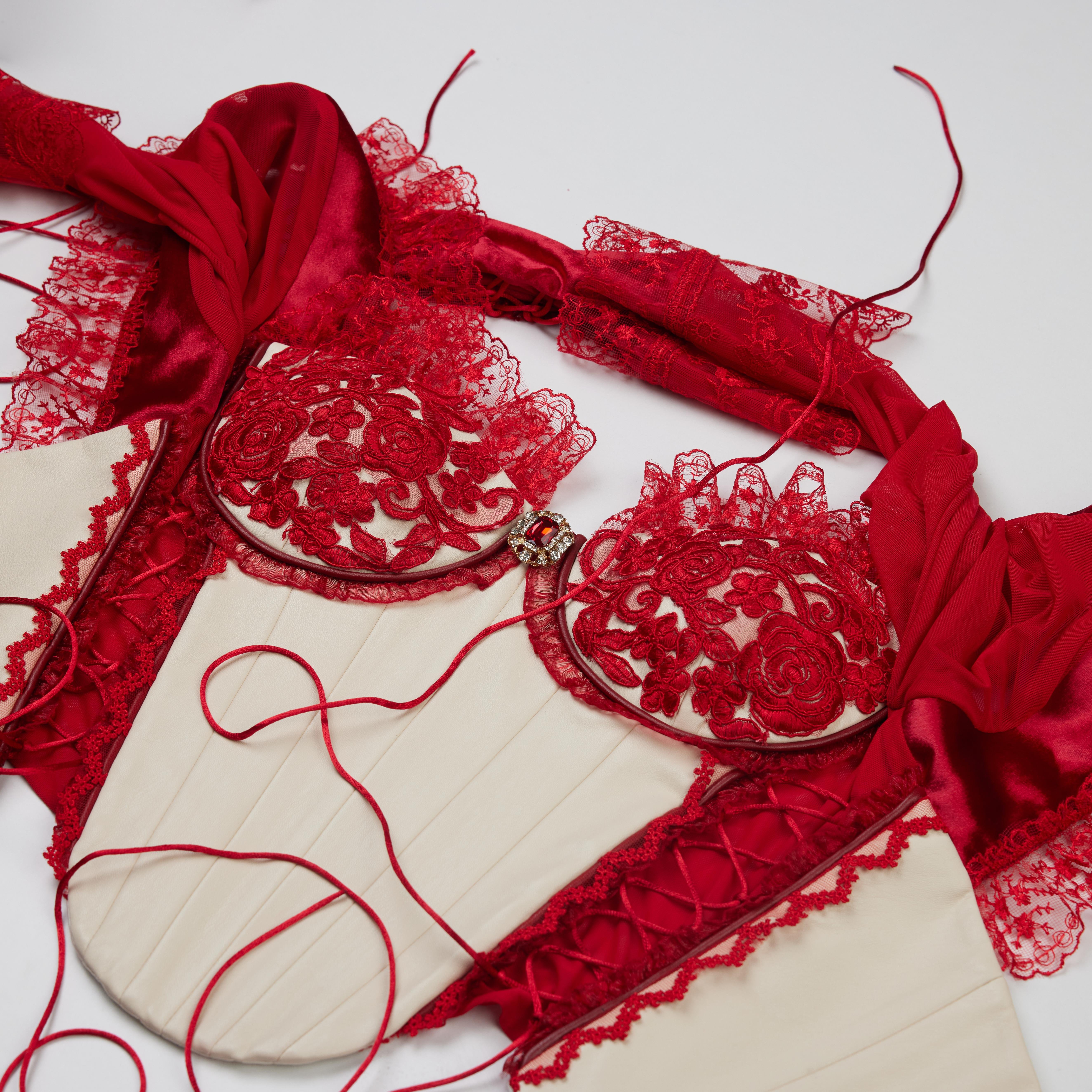 Magda Corset