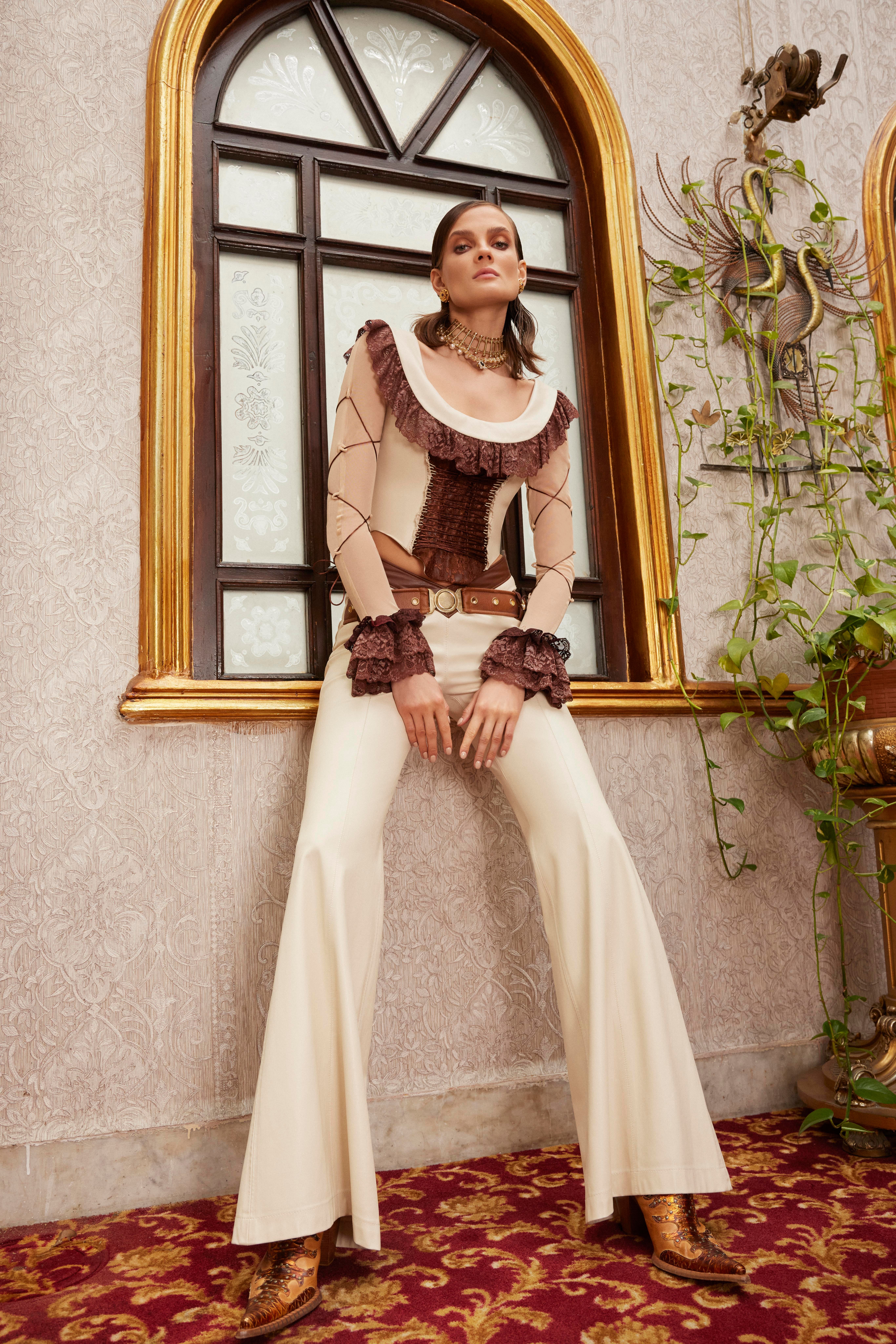Maid Corset
