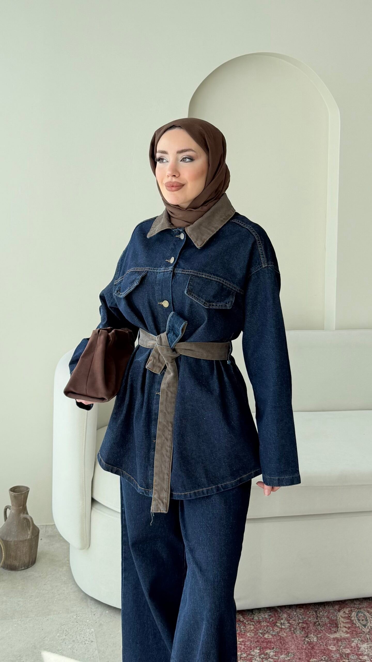  Kadın Düğmeli ve Kemerli Denim İkili Takım M61824 - Kot
