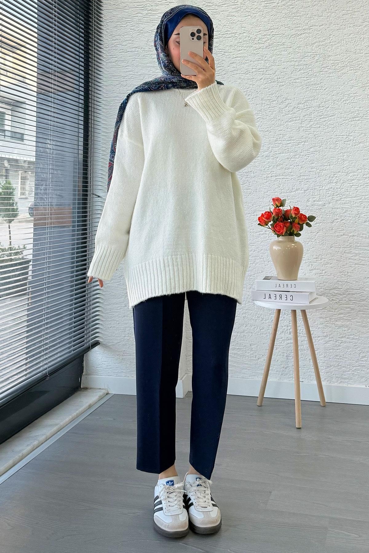 Kadın Bordo Bisiklet Yaka Oversize Kazak - Ekru