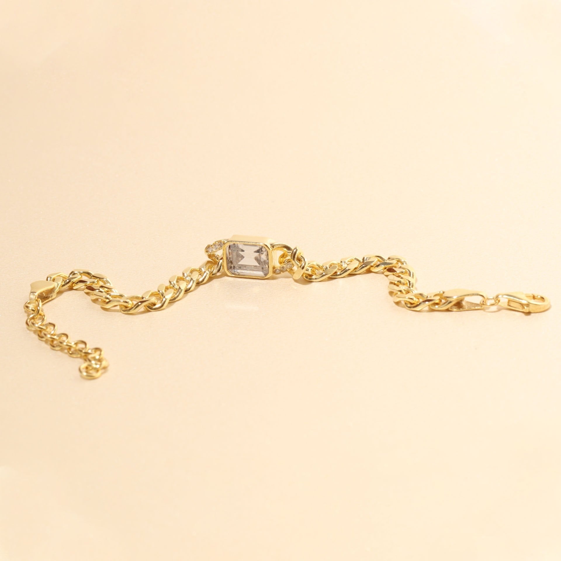 Baget Taşlı Zincir Bileklik 719111 Gold
