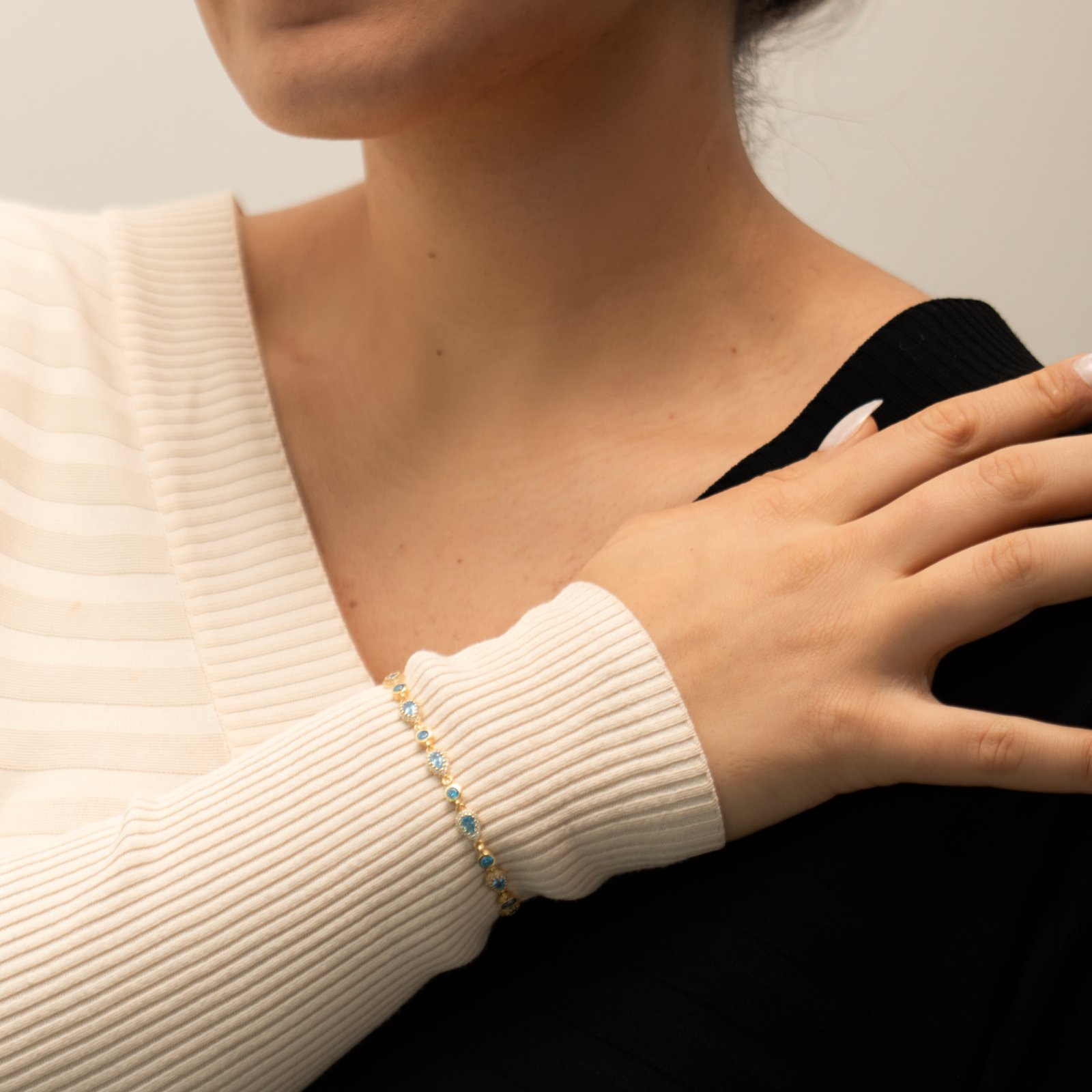 Damla Taşlı Bileklik 718551 Gold