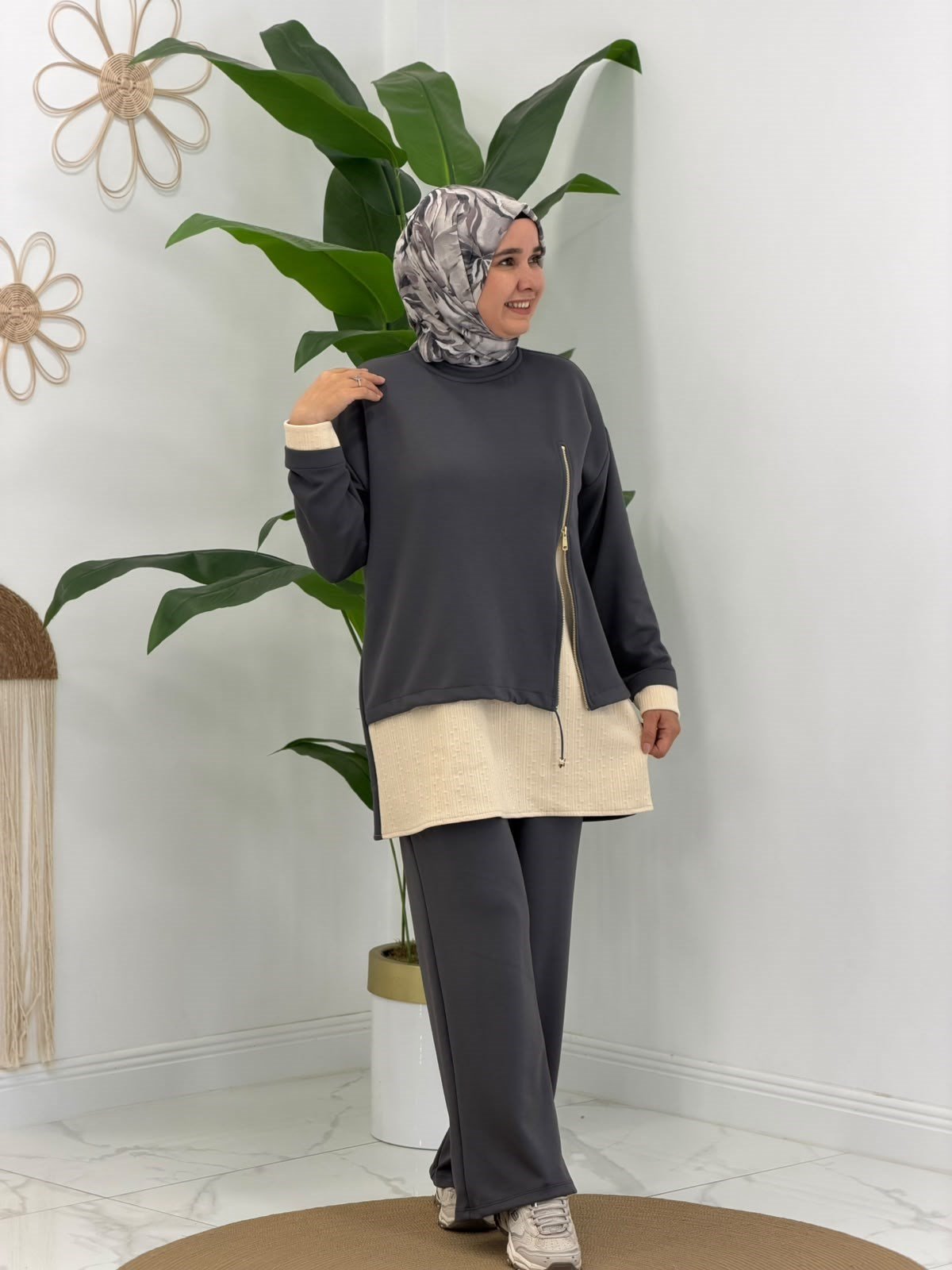 2373 Gri Lara Gold Takım