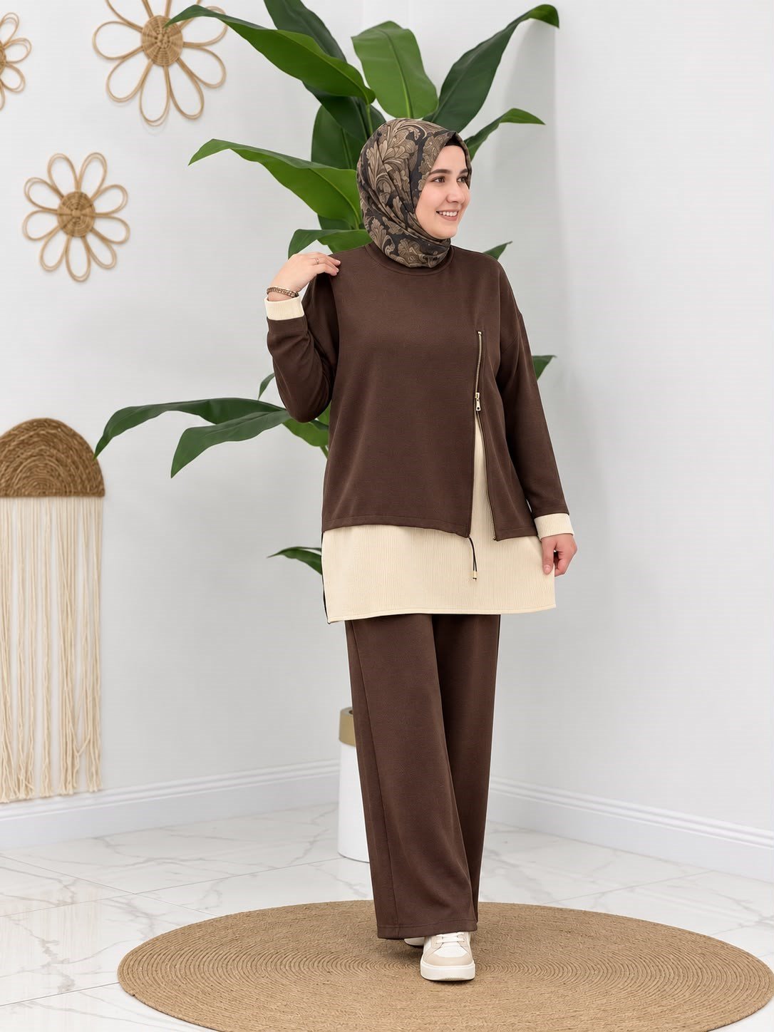 2373 Kahve Lara Gold Takım