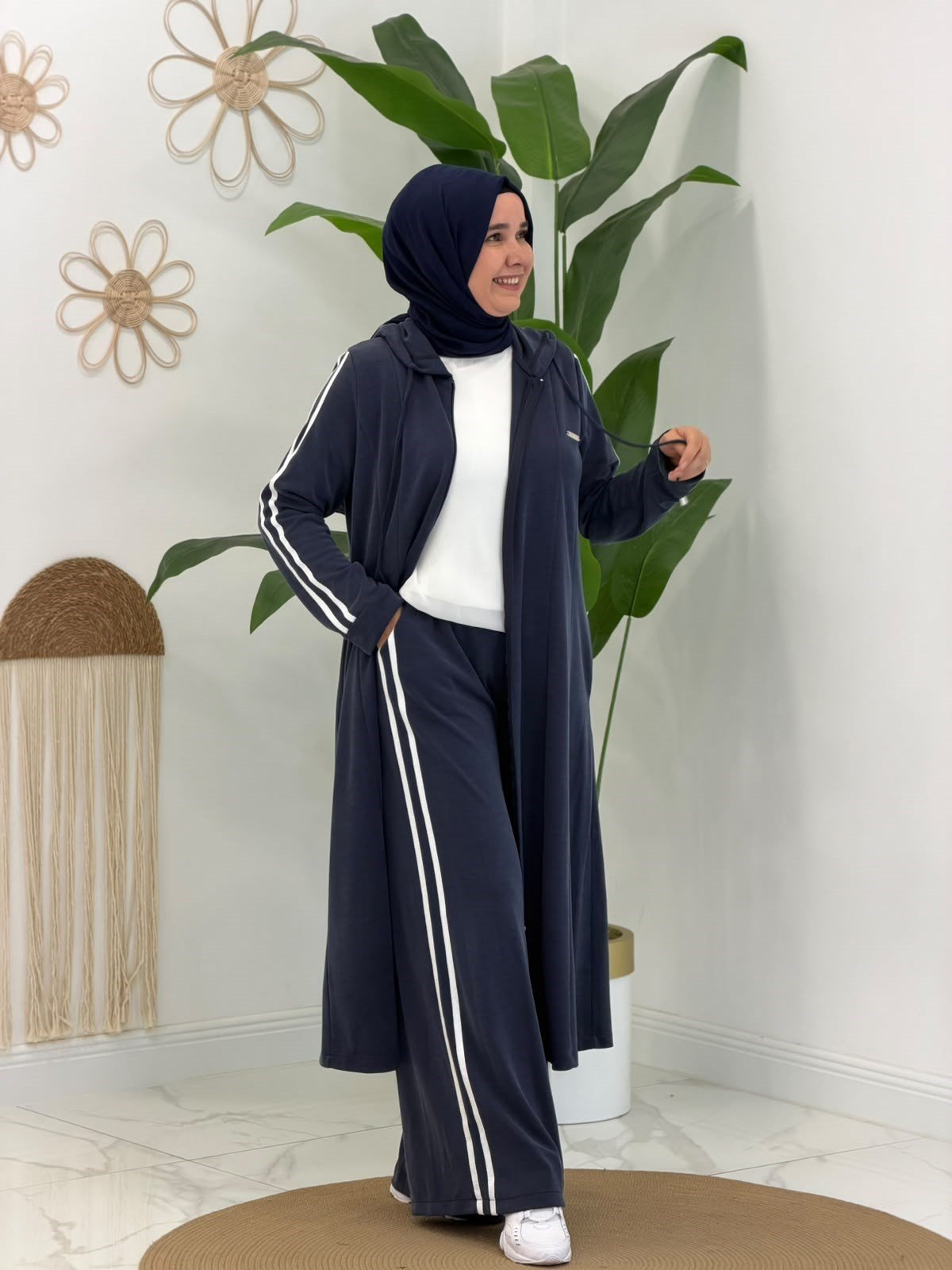 5117 Lacivert Şerit Detaylı Takım