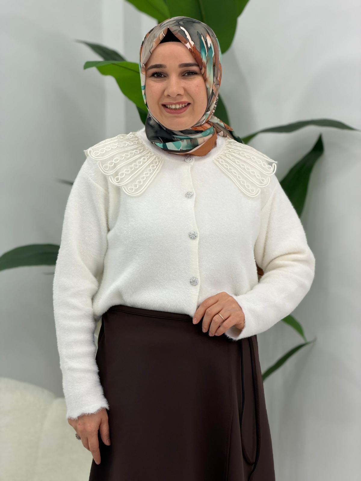 Beyaz Angora Kazak 