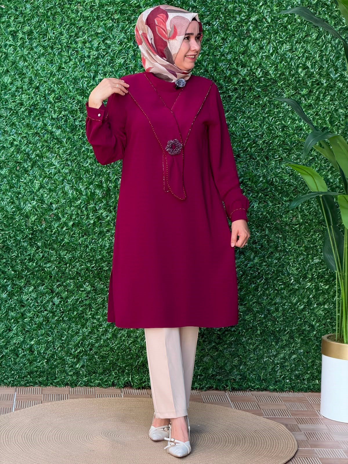 Bordo Kıravatlı Tunik 