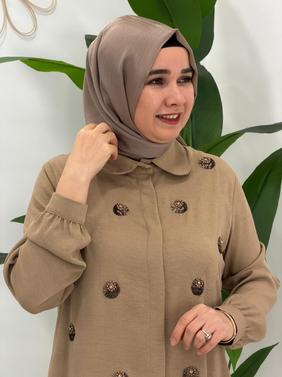 Camel Velora Takım