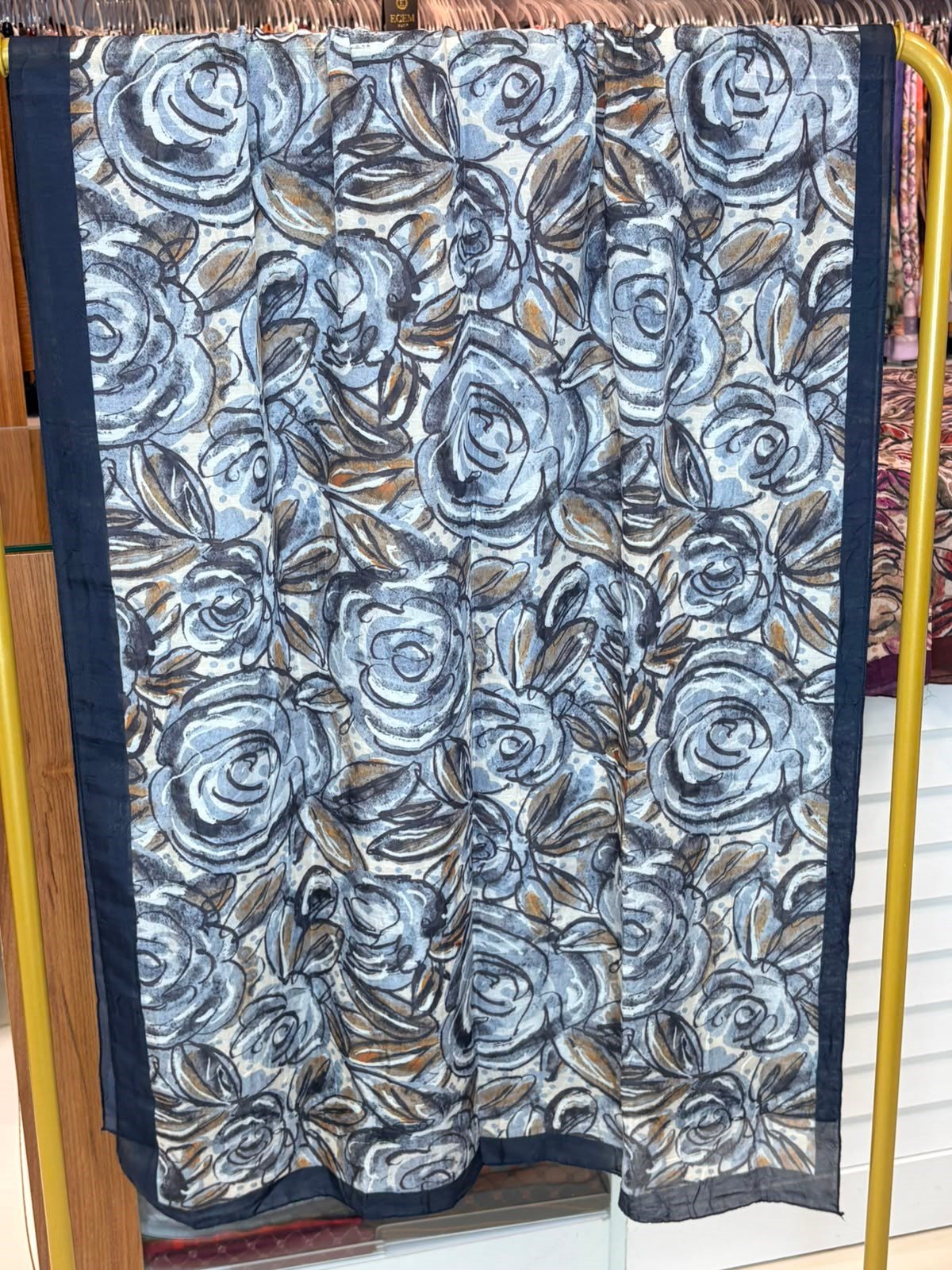 Gül Desenli  Şal
